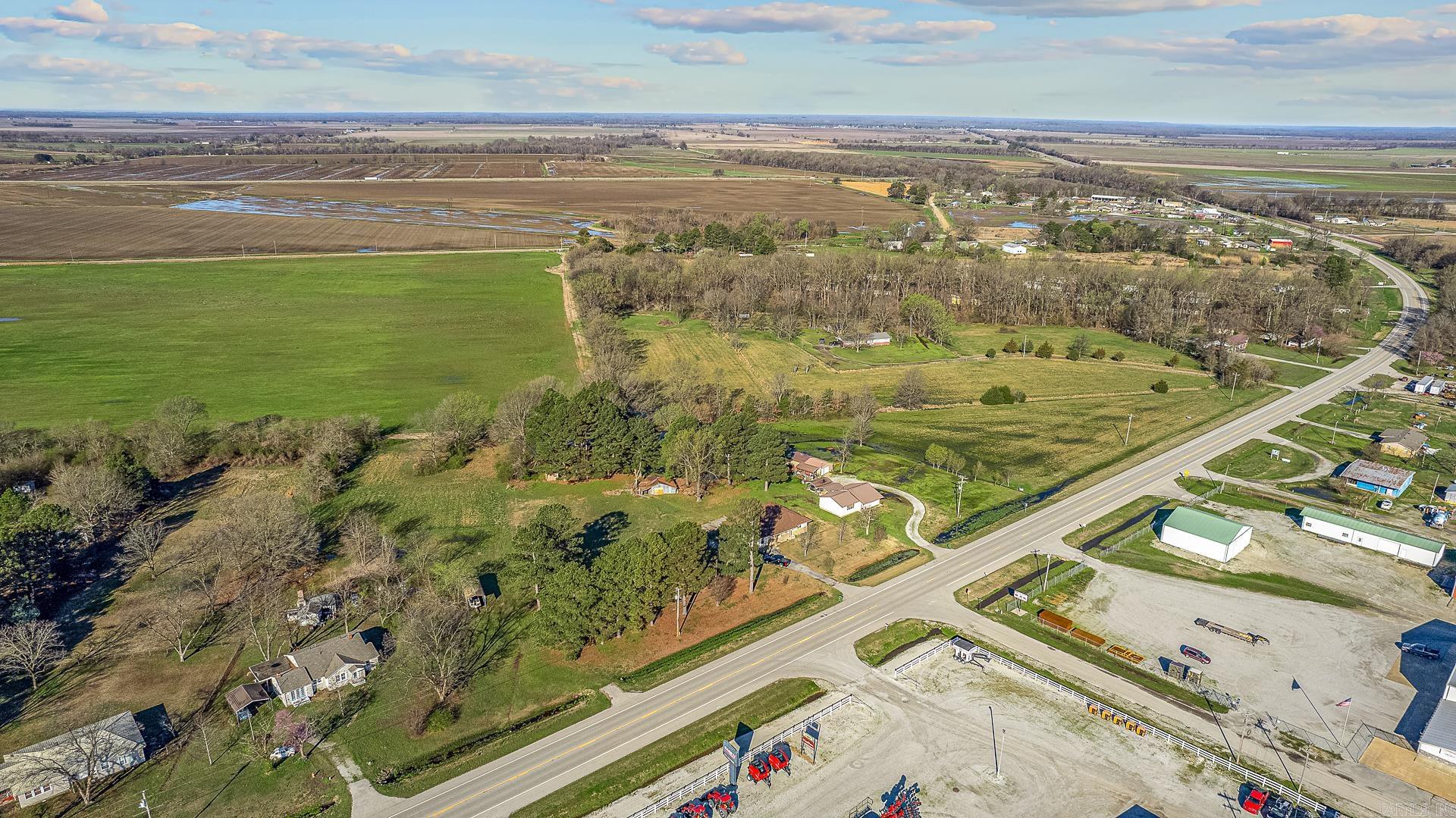 1981 HWY 63 Hoxie, AR 72433