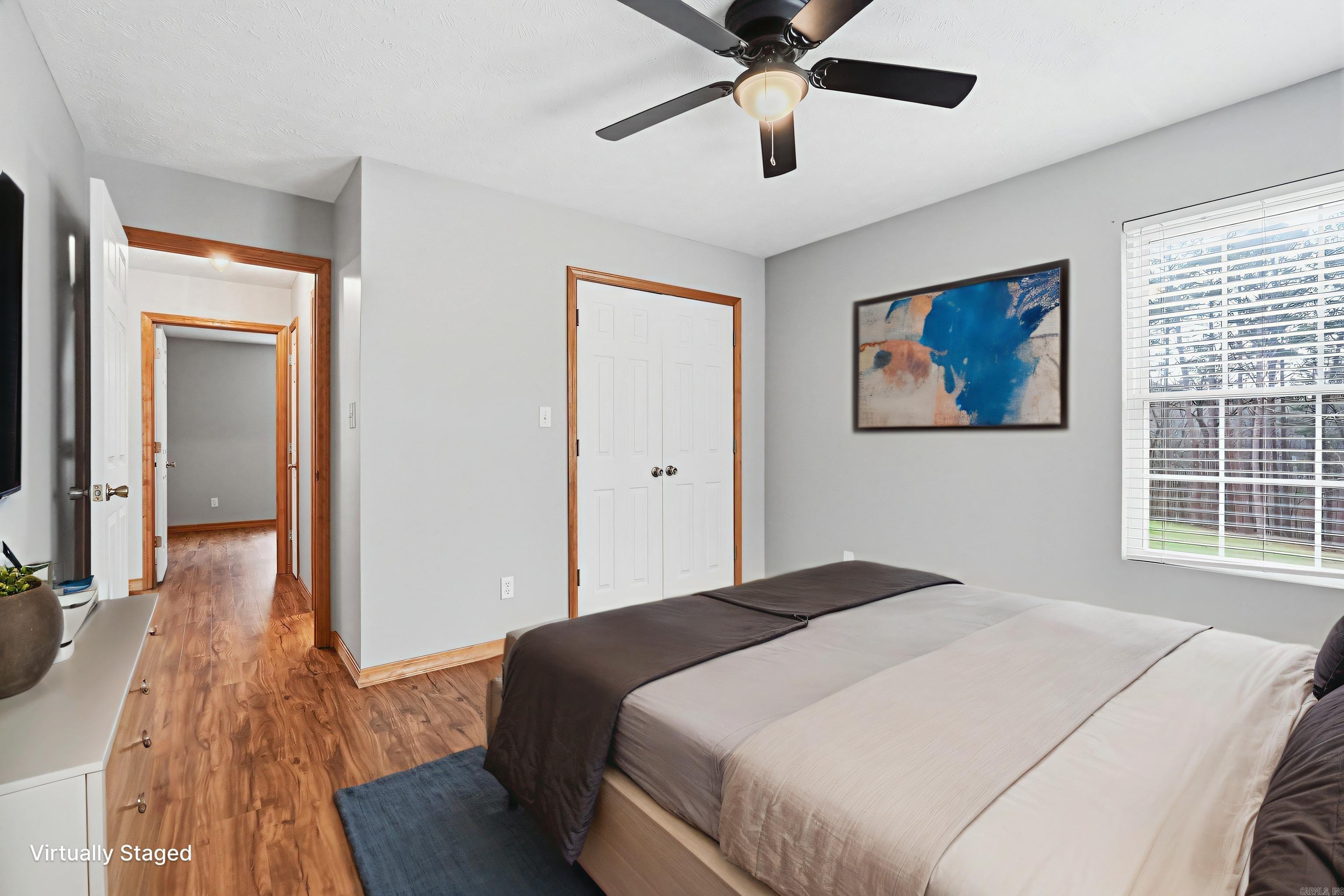 60 Red Fox  Greers Ferry, AR