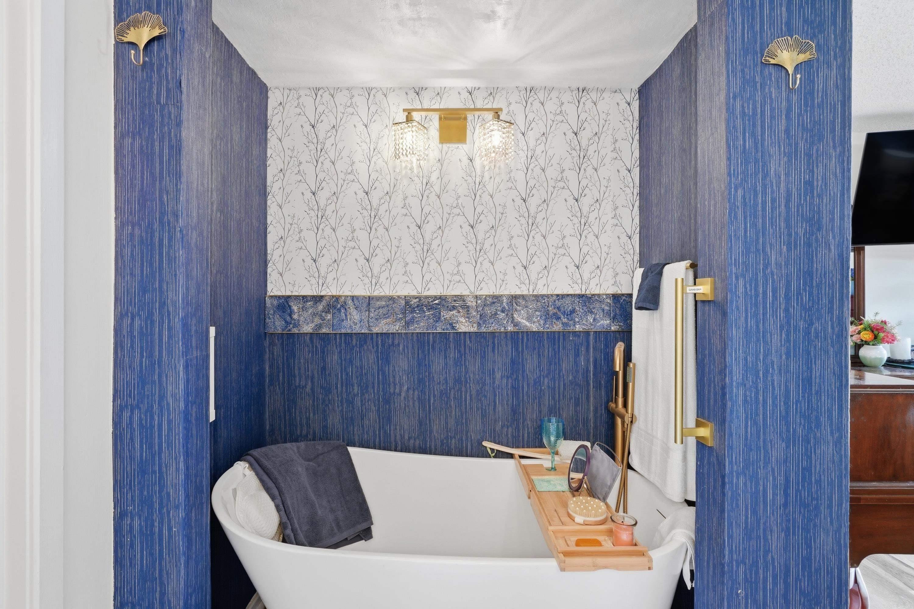 601 Woodlawn #20  Fairfield Bay, AR