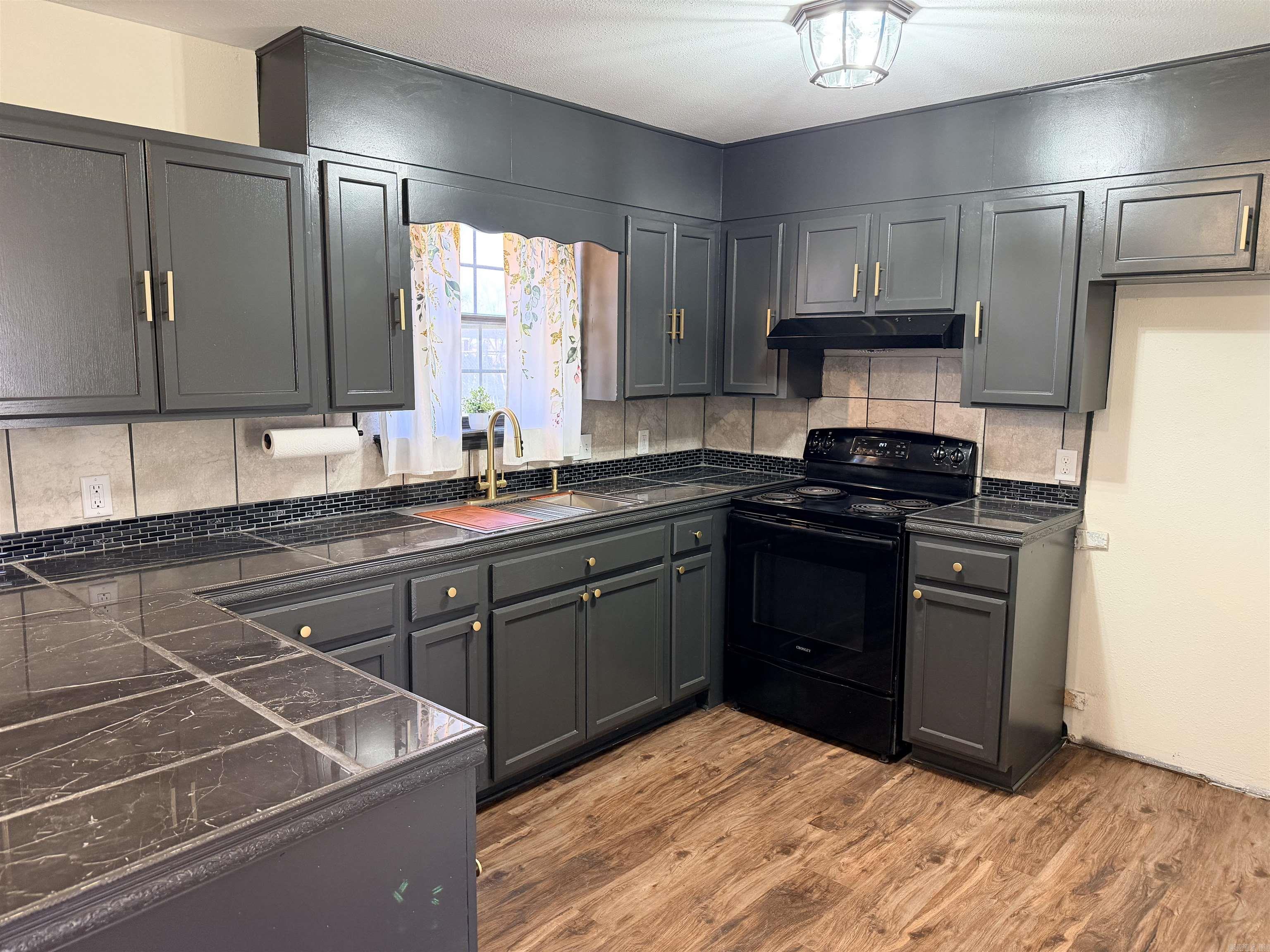 519 Frank t bunton  Lonoke, AR