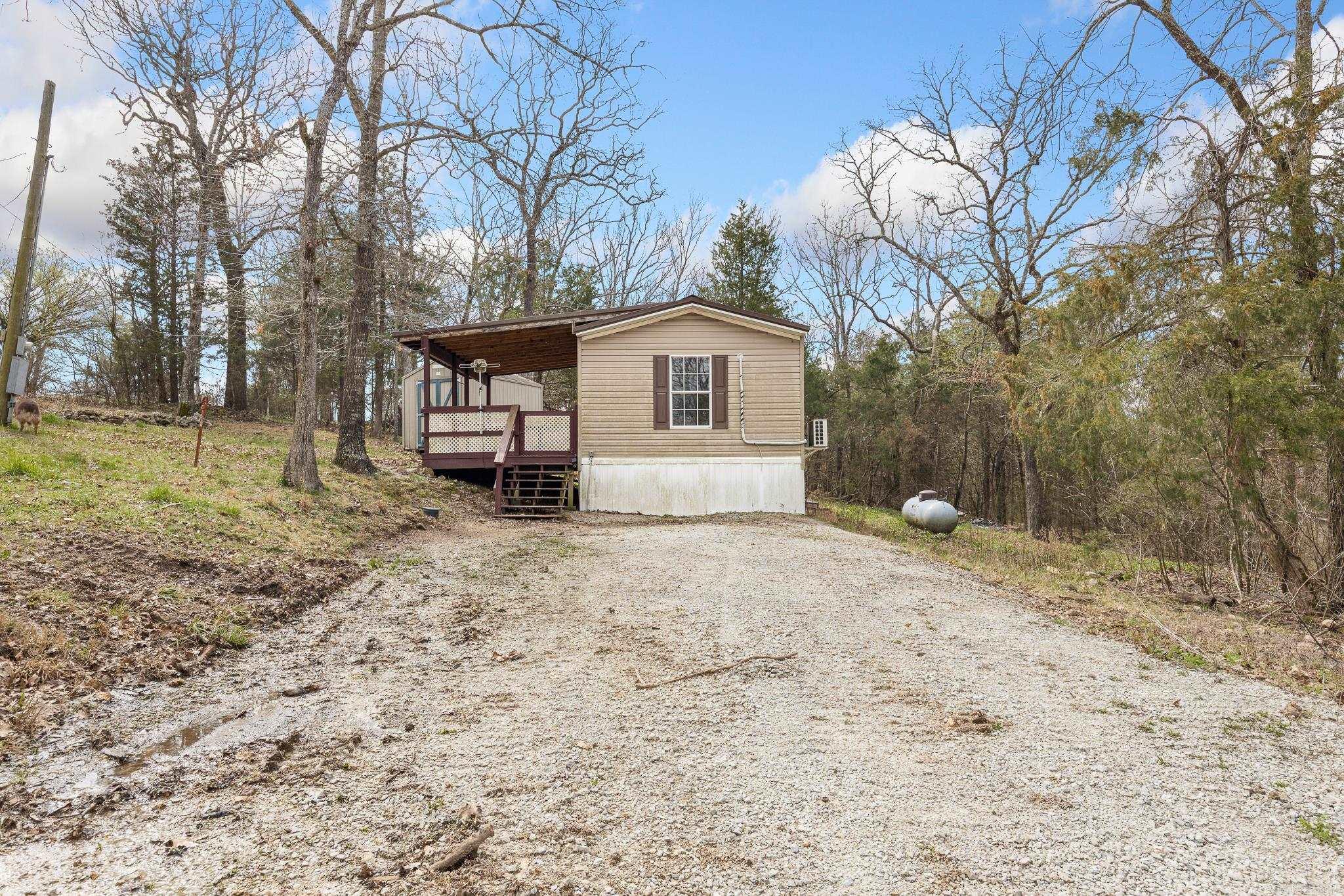 18581 West  Lead Hill, AR