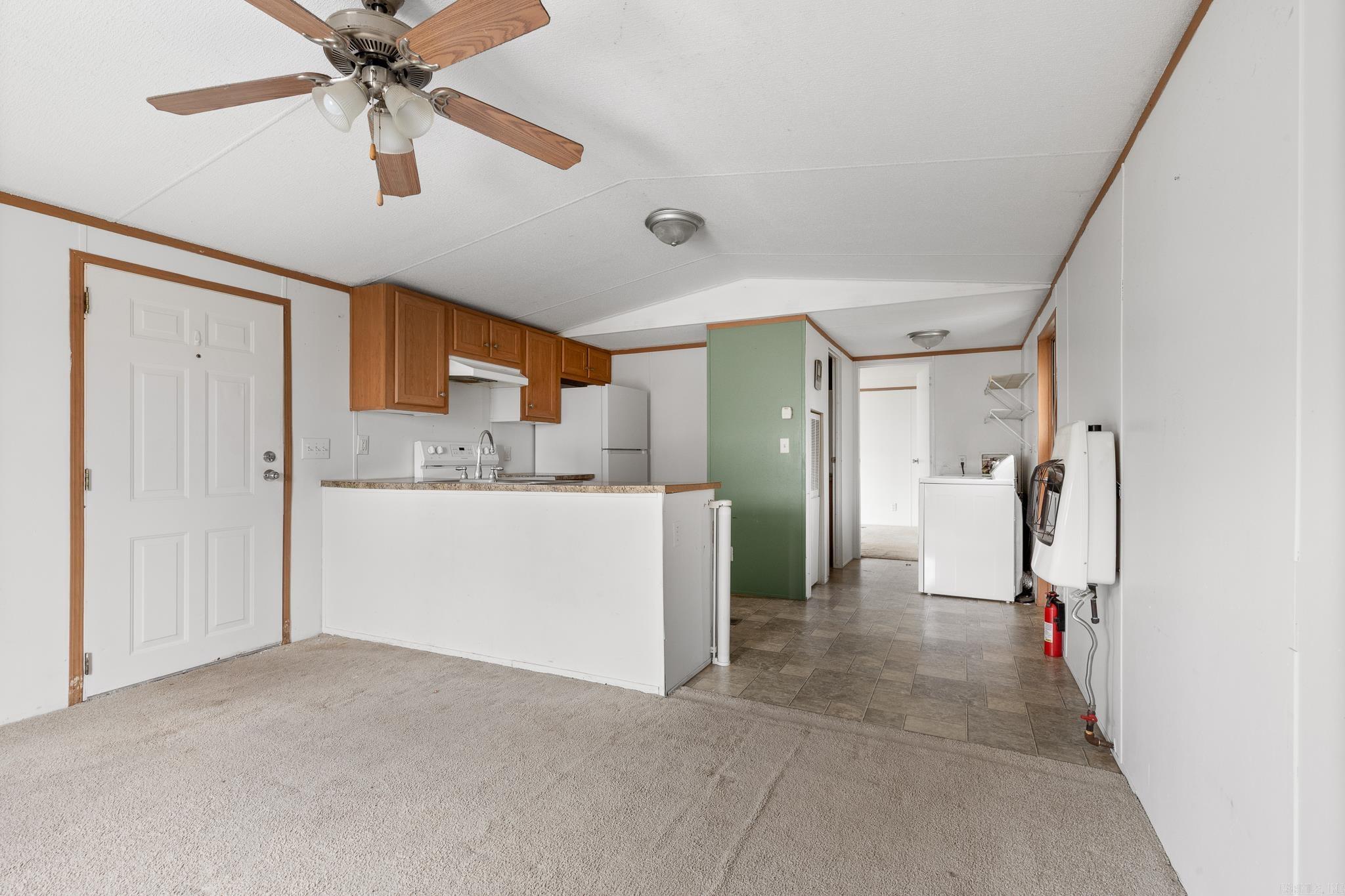 18581 West  Lead Hill, AR