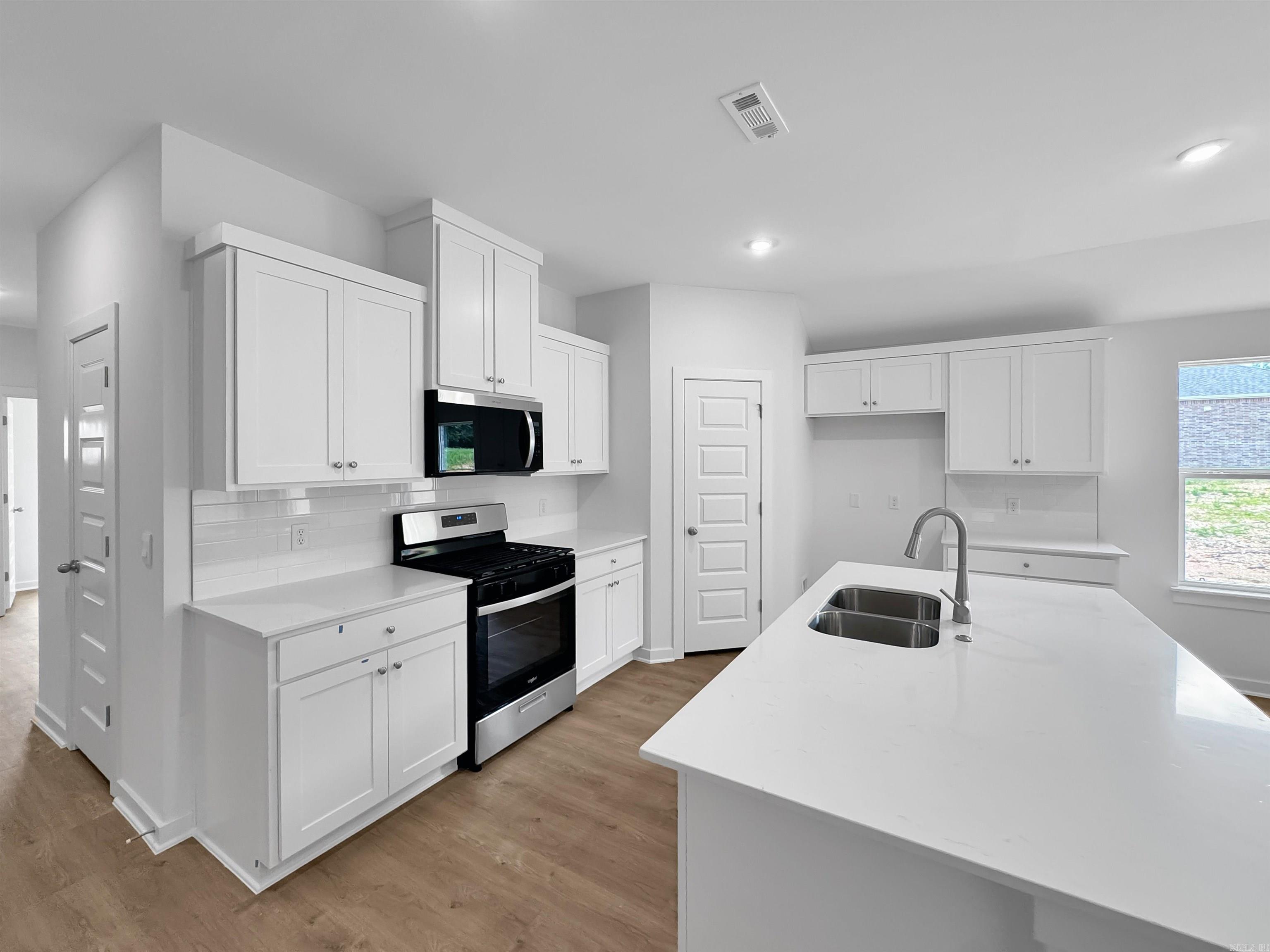 42 Plantation  Mayflower, AR