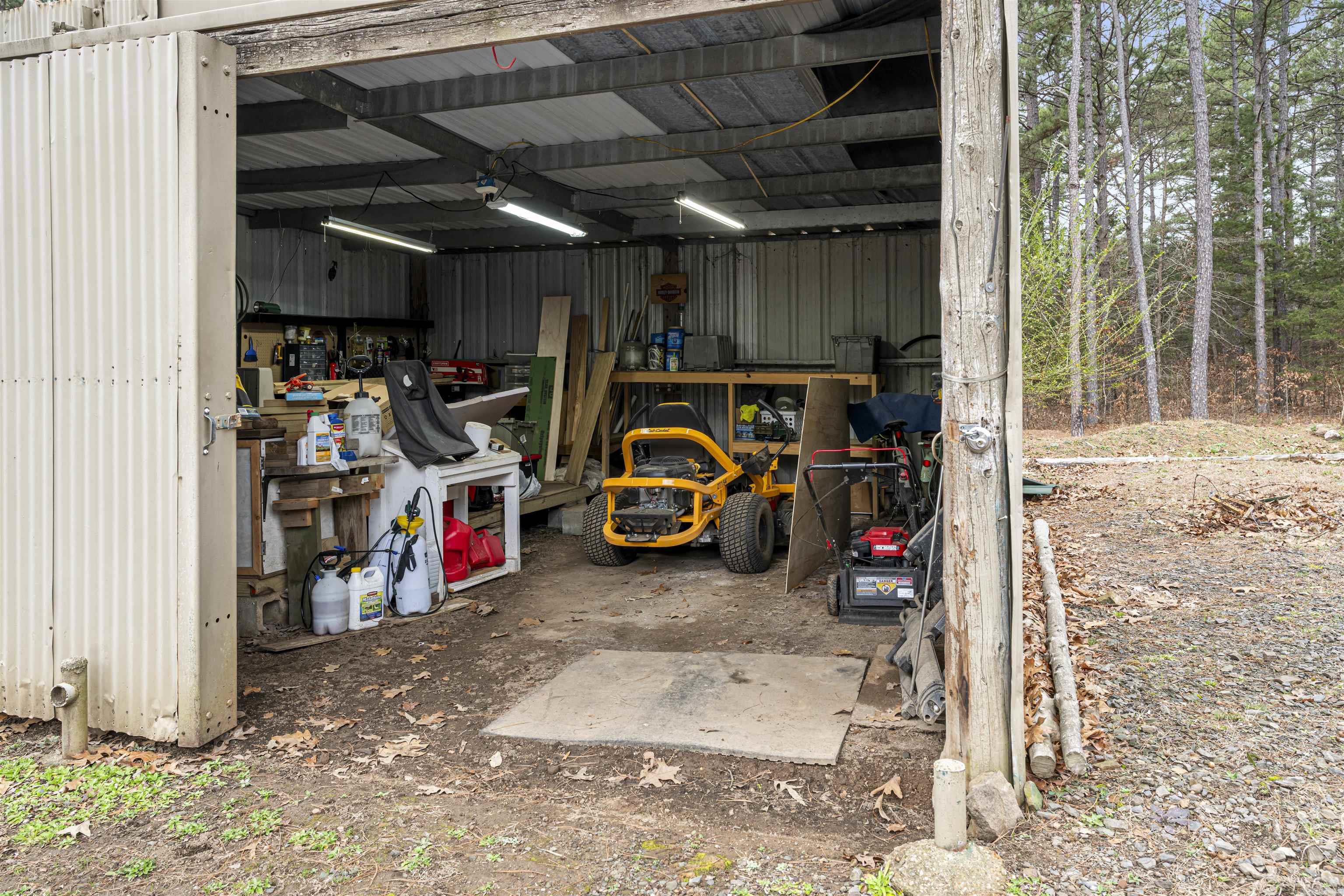 160 Harpers Cove Rd  Shirley, AR