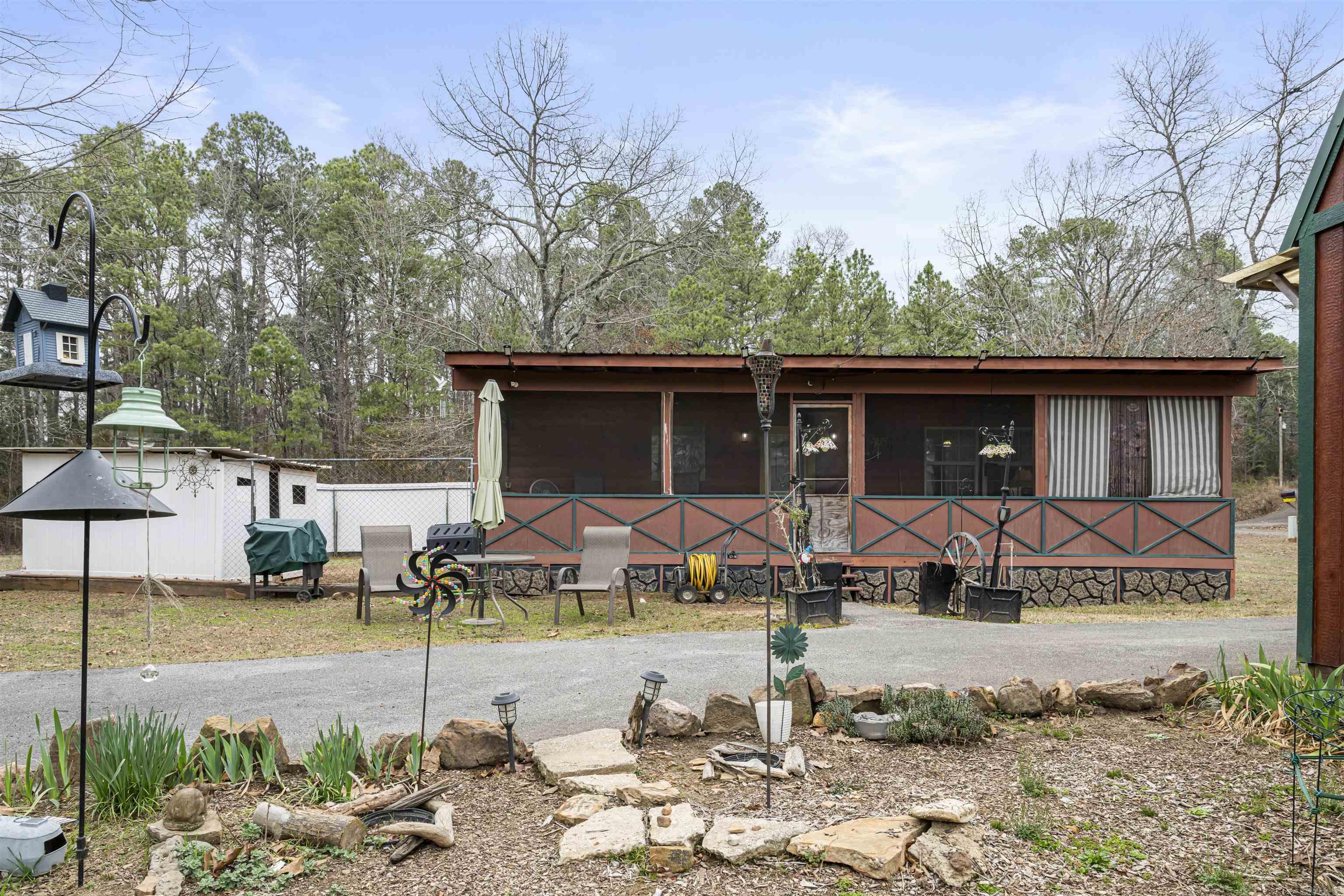 160 Harpers Cove Rd  Shirley, AR
