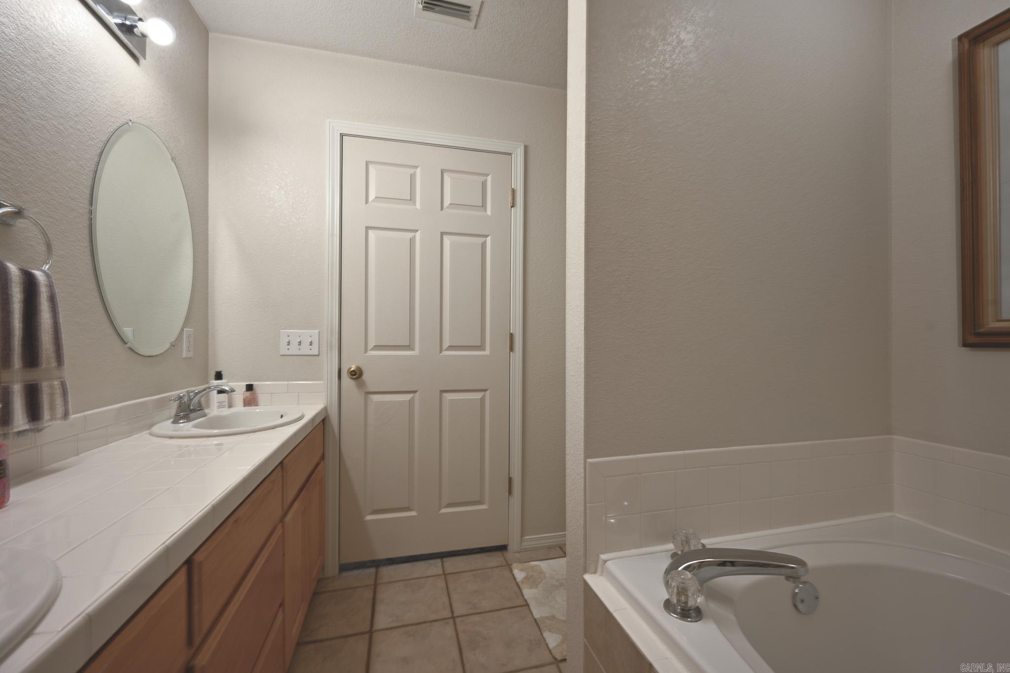 908 Orchard  Mena, AR