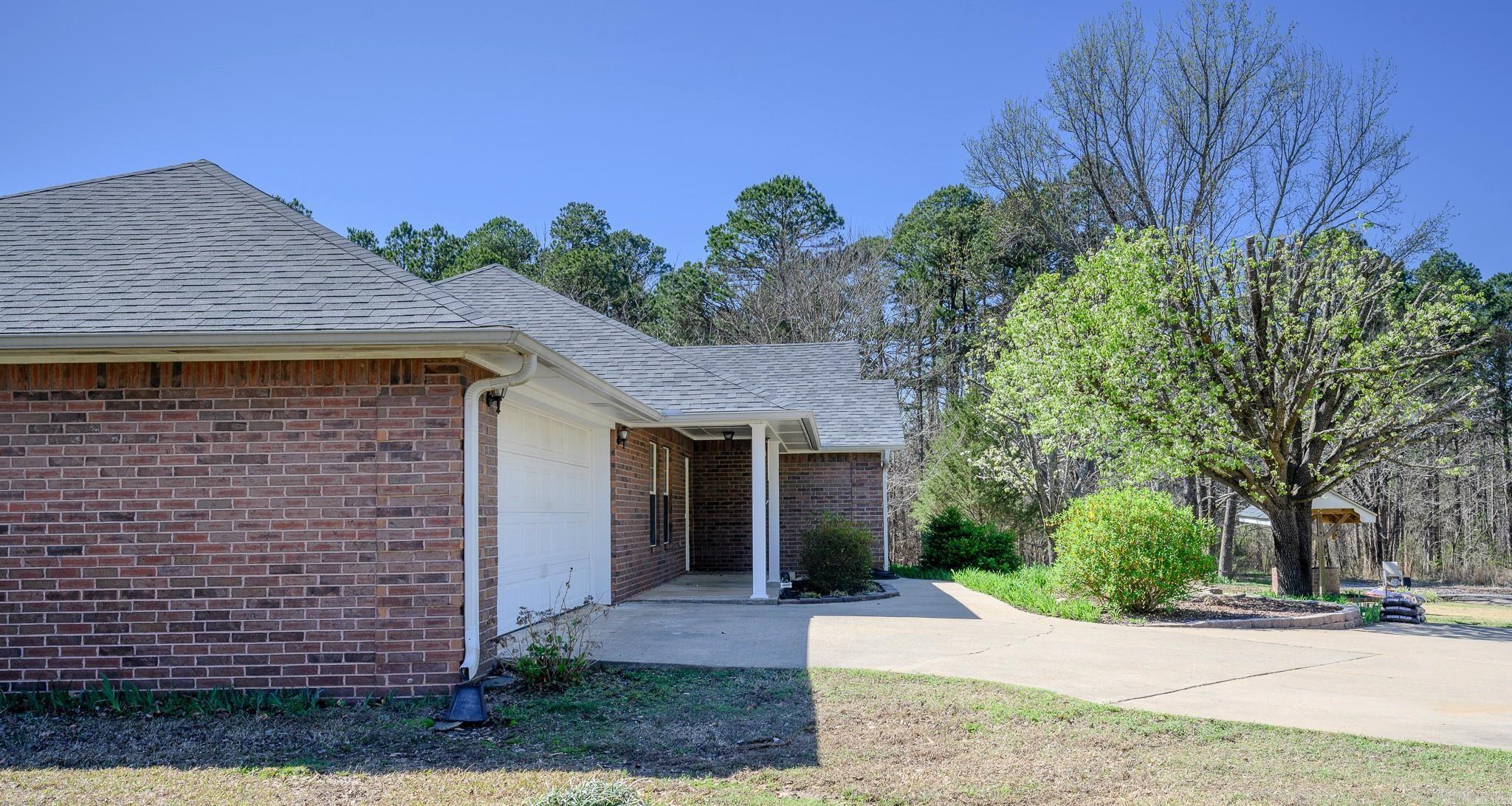 908 Orchard  Mena, AR