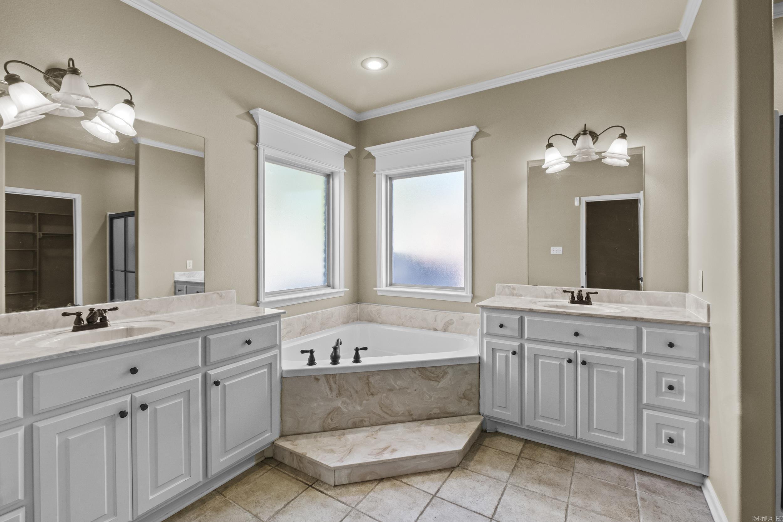 2949 Maelstrom  Sherwood, AR