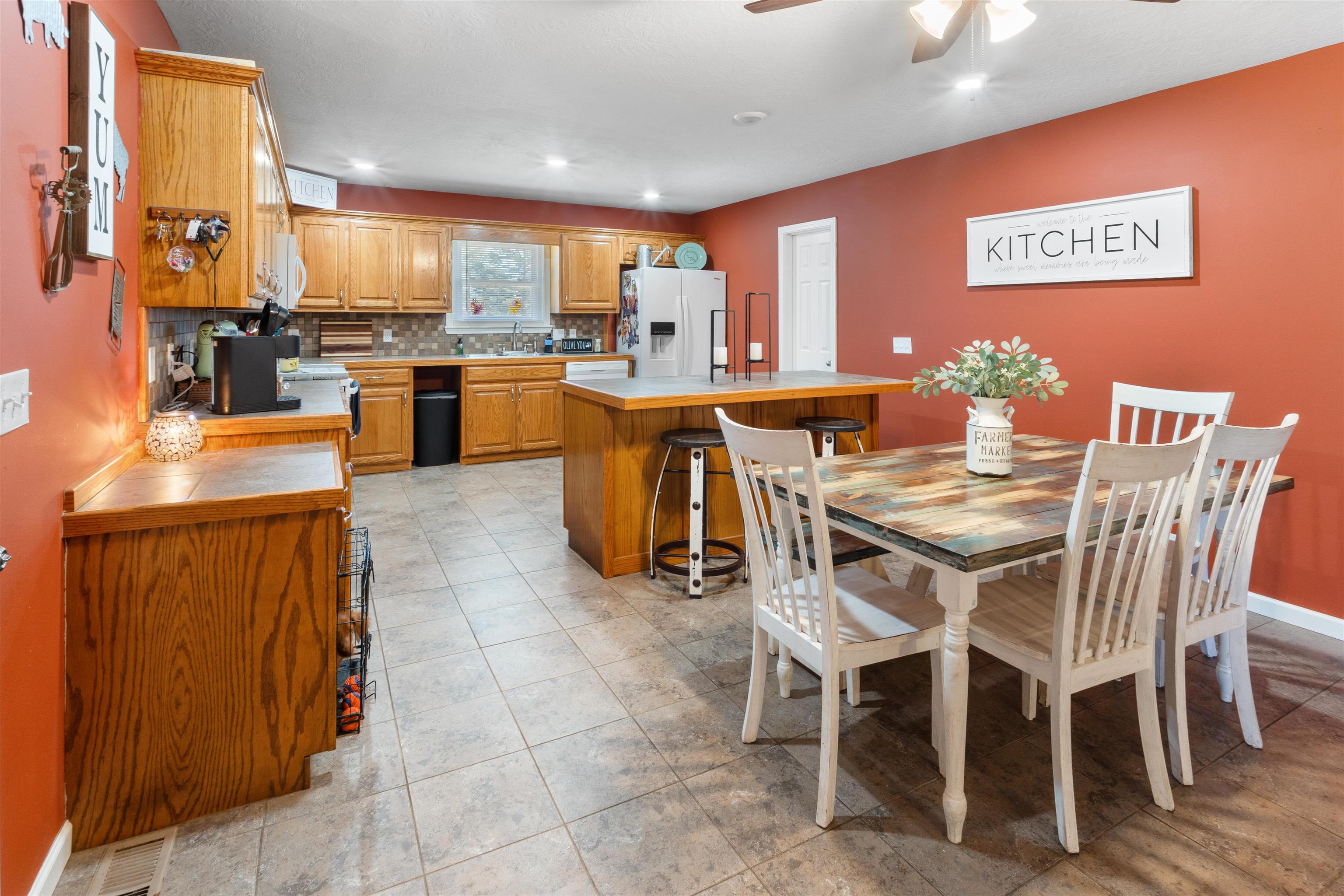 2373 West Road  Mount Pleasant, AR