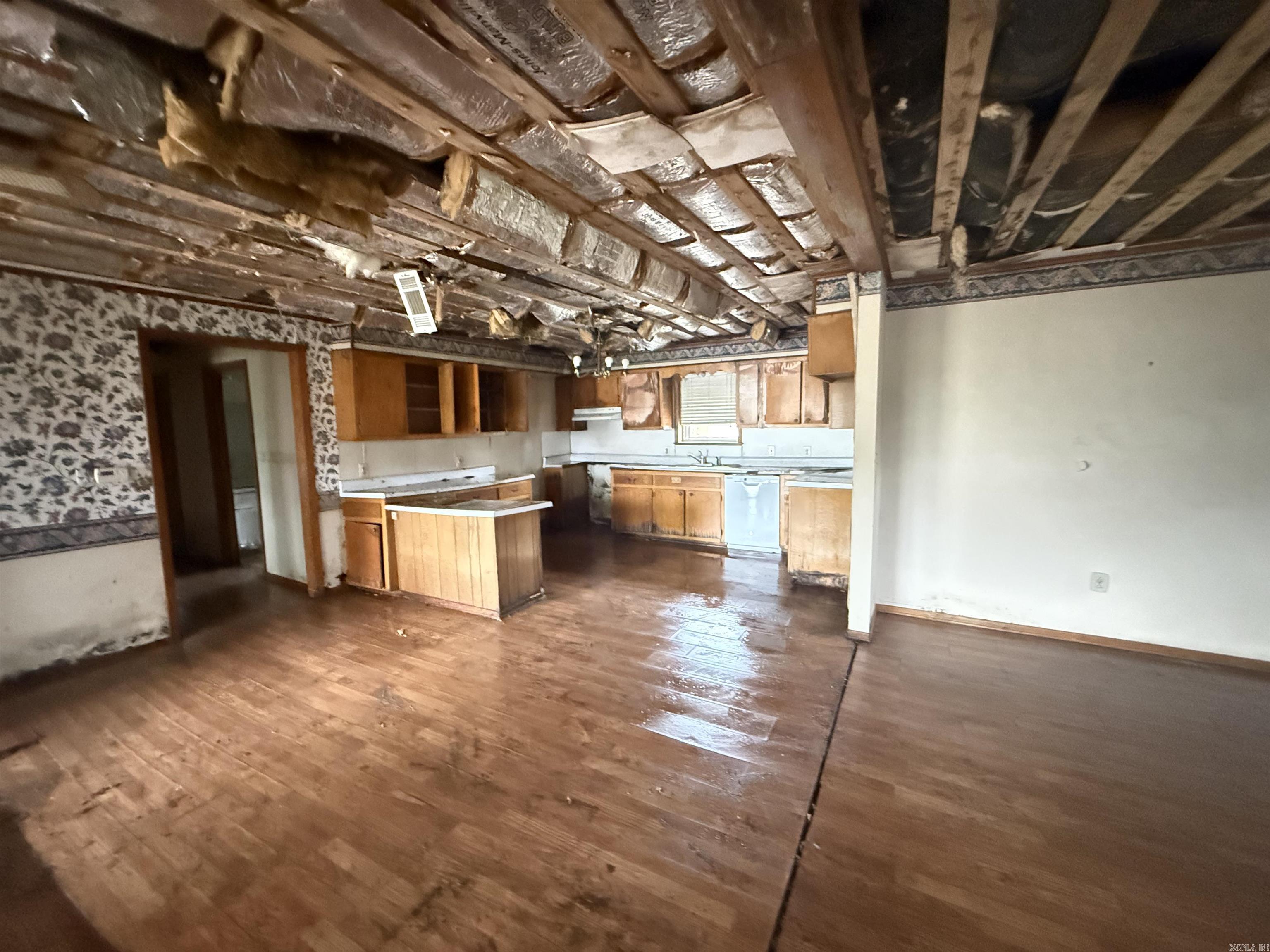 507 7th  Marked Tree, AR