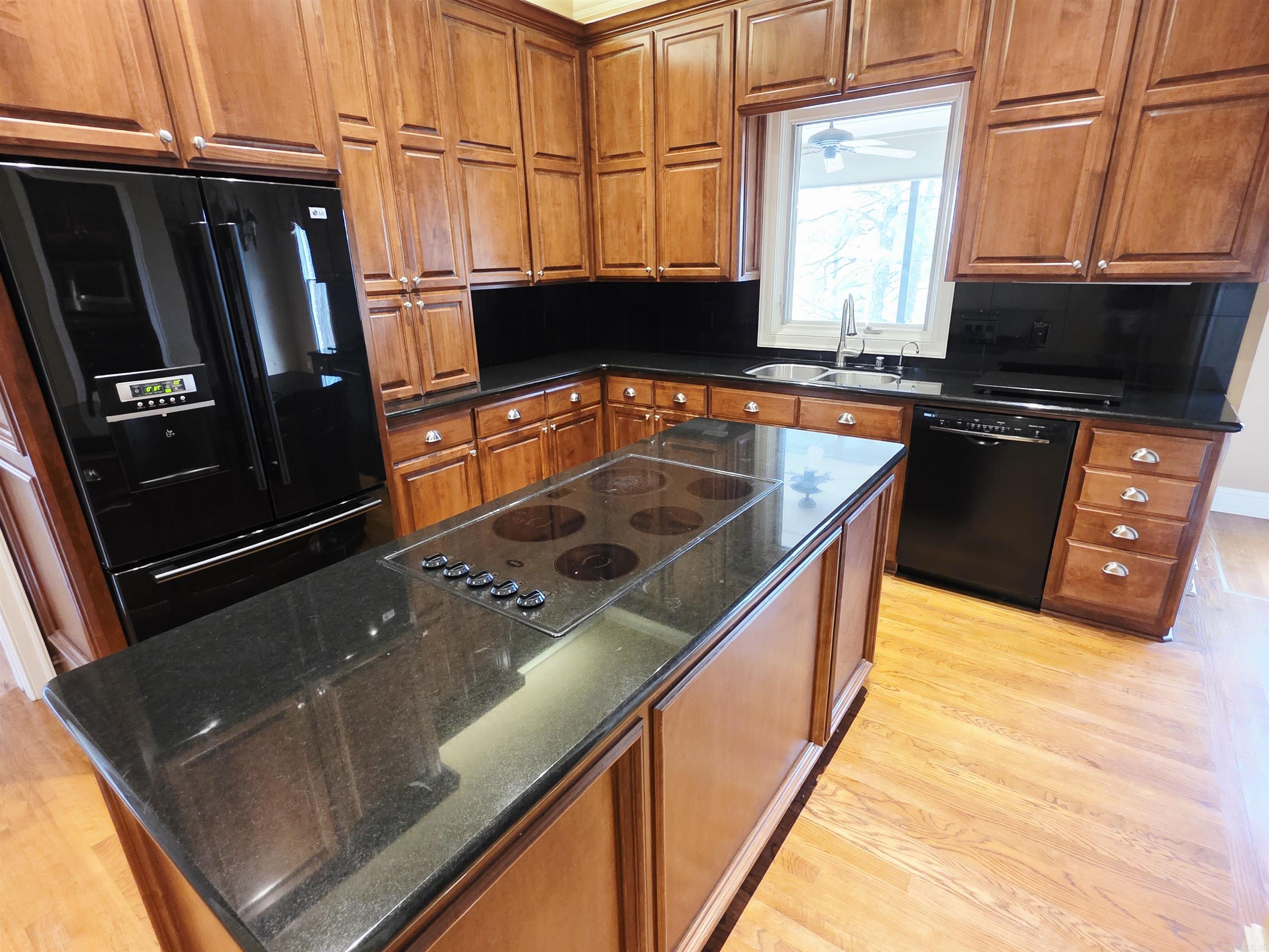 21219 Unicorn  Roland, AR