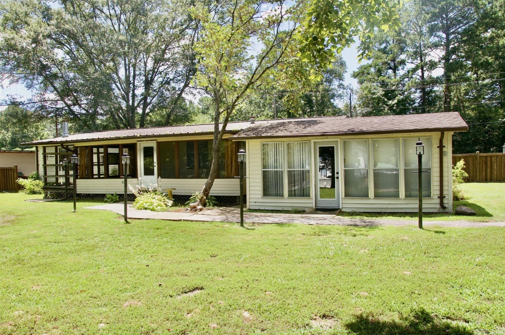 1516 Treasure Isle Rd  Hot Springs, AR