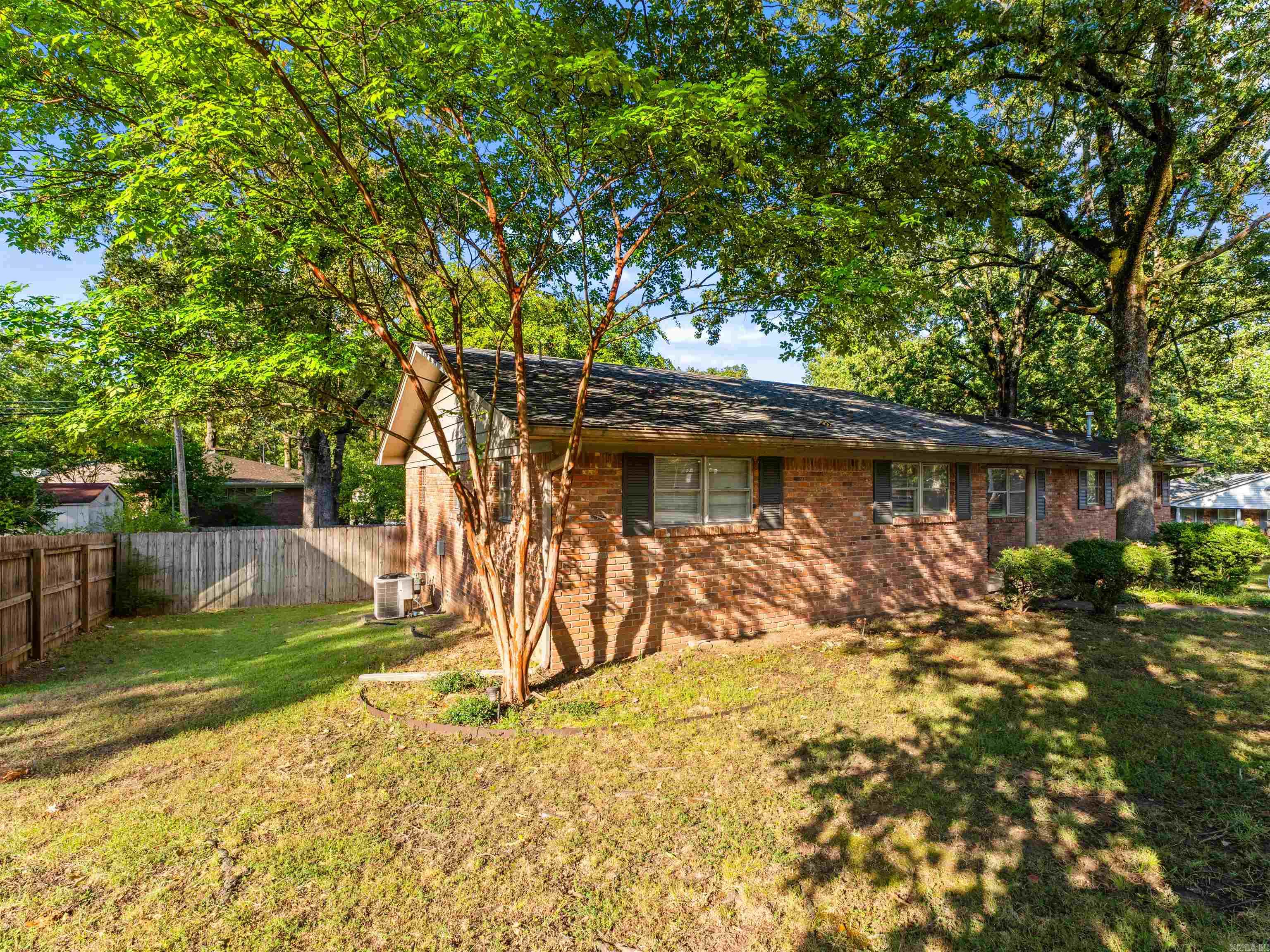 1821 McCain  North Little Rock, AR