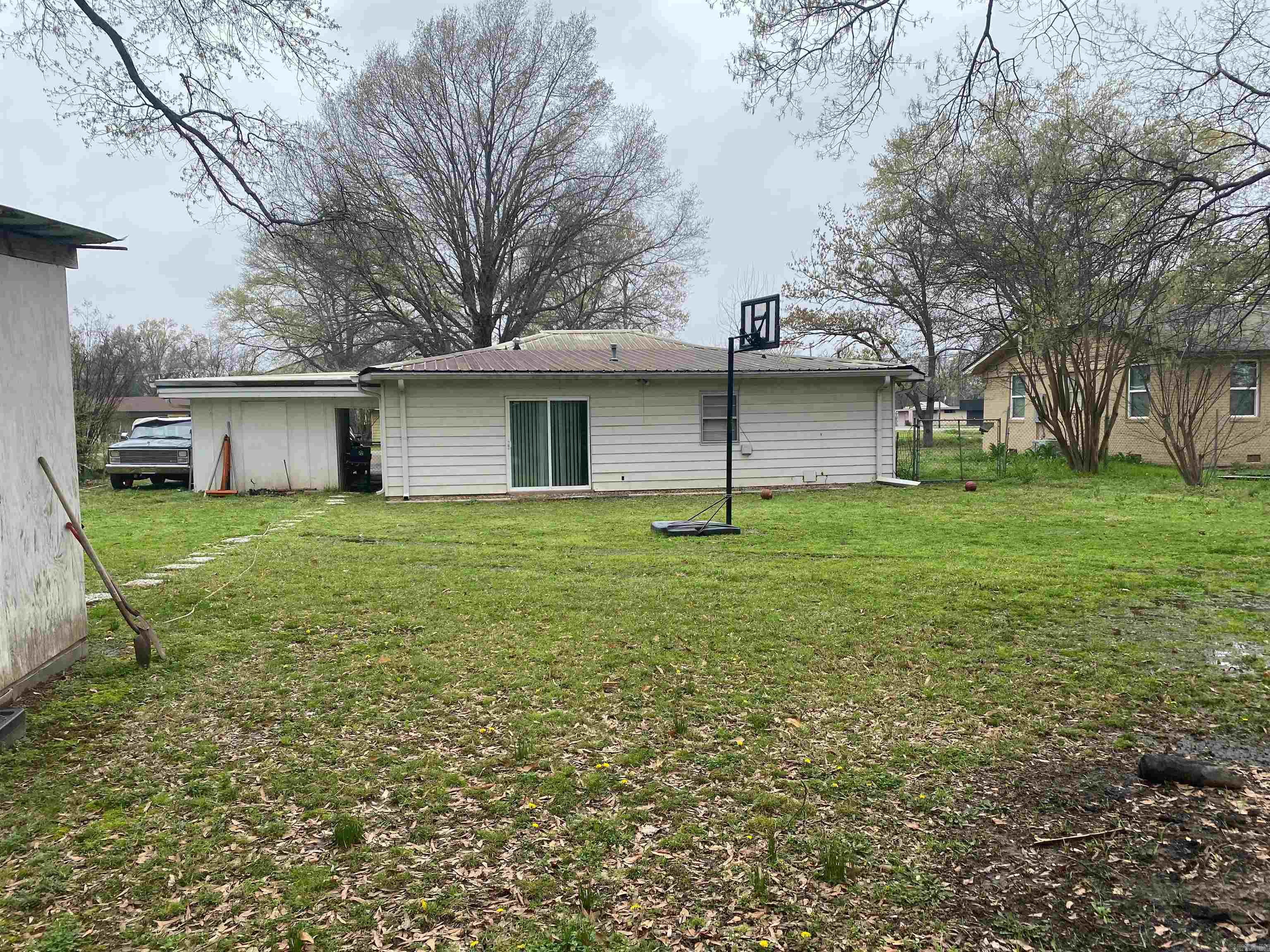 105 S Peterson  Dumas, AR