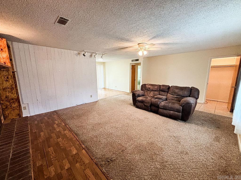 818 Locust  Mountain Home, AR