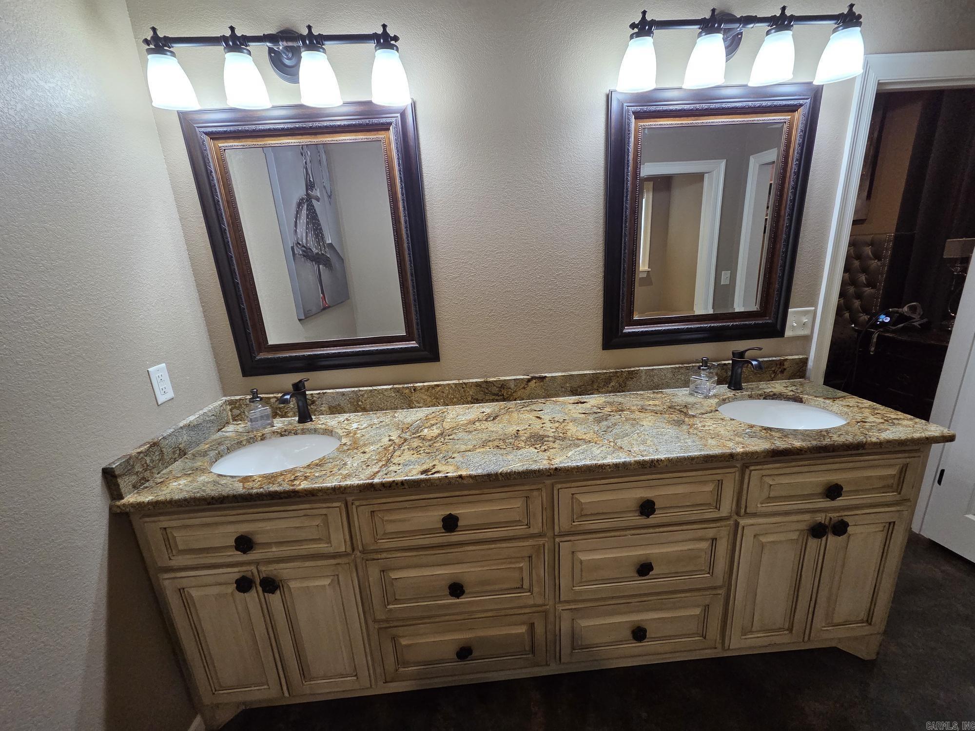 101 Diamond Key Way  Searcy, AR