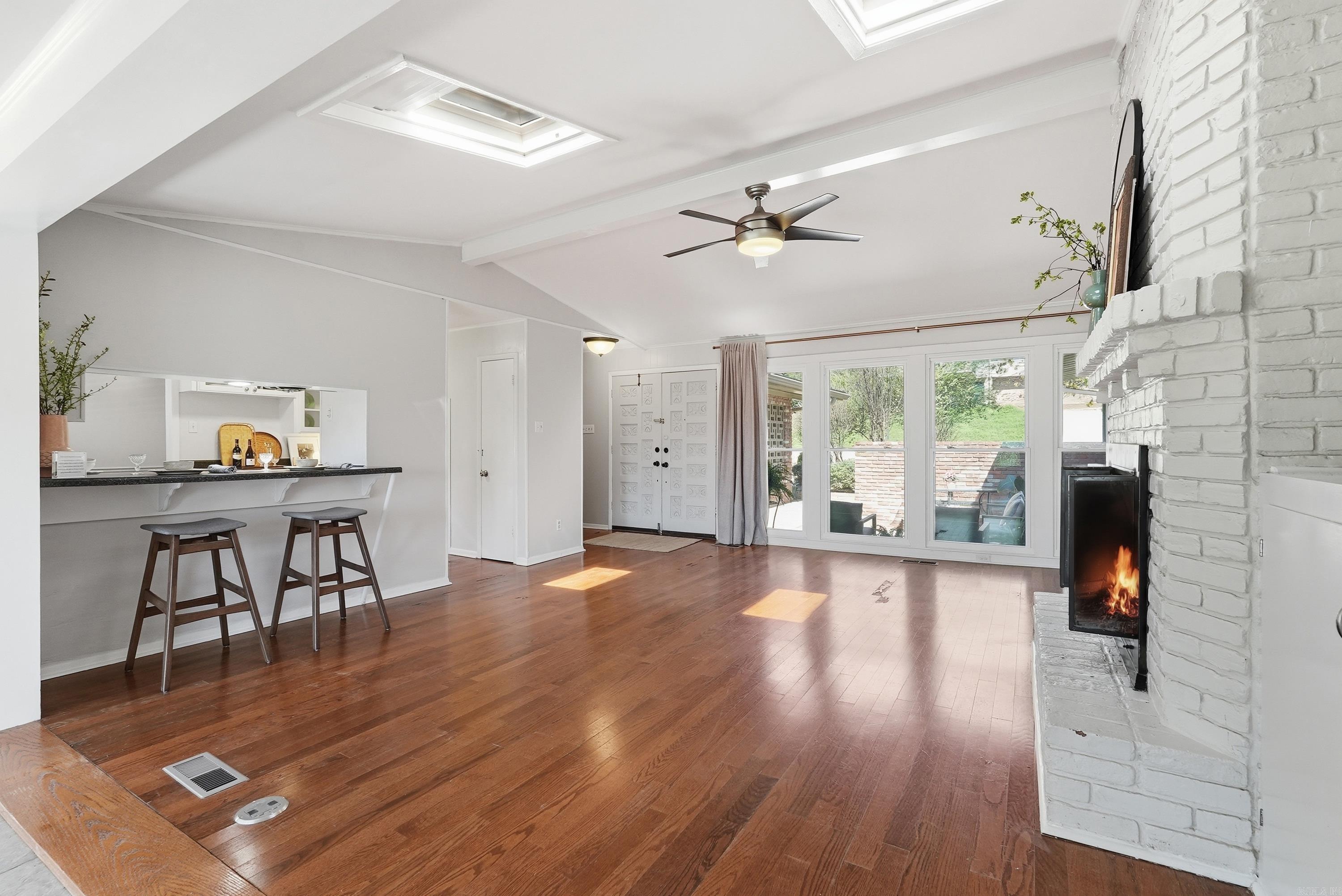 8301 Red Oak  Little Rock, AR