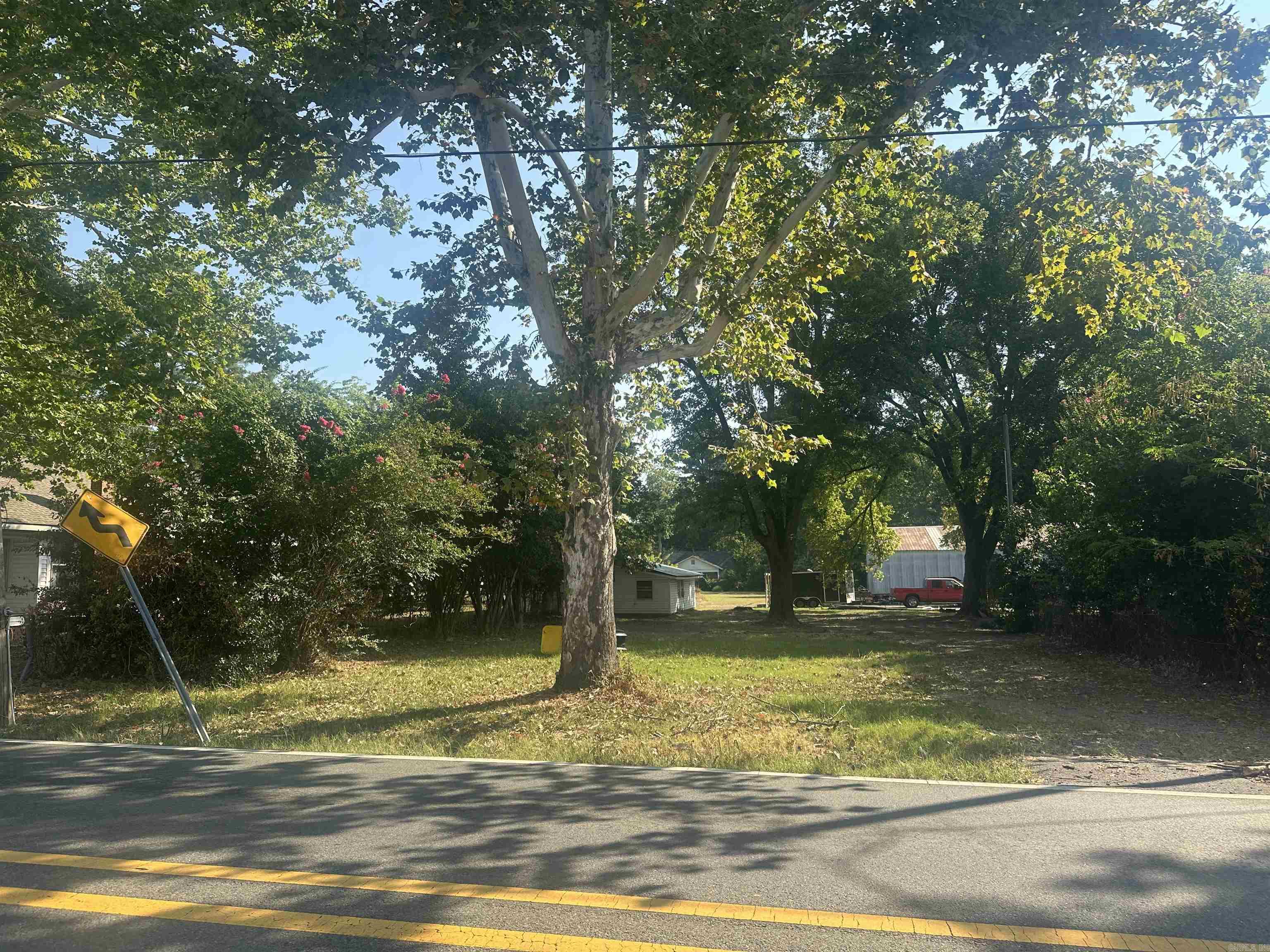 208 & 206 Moore  Ward, AR