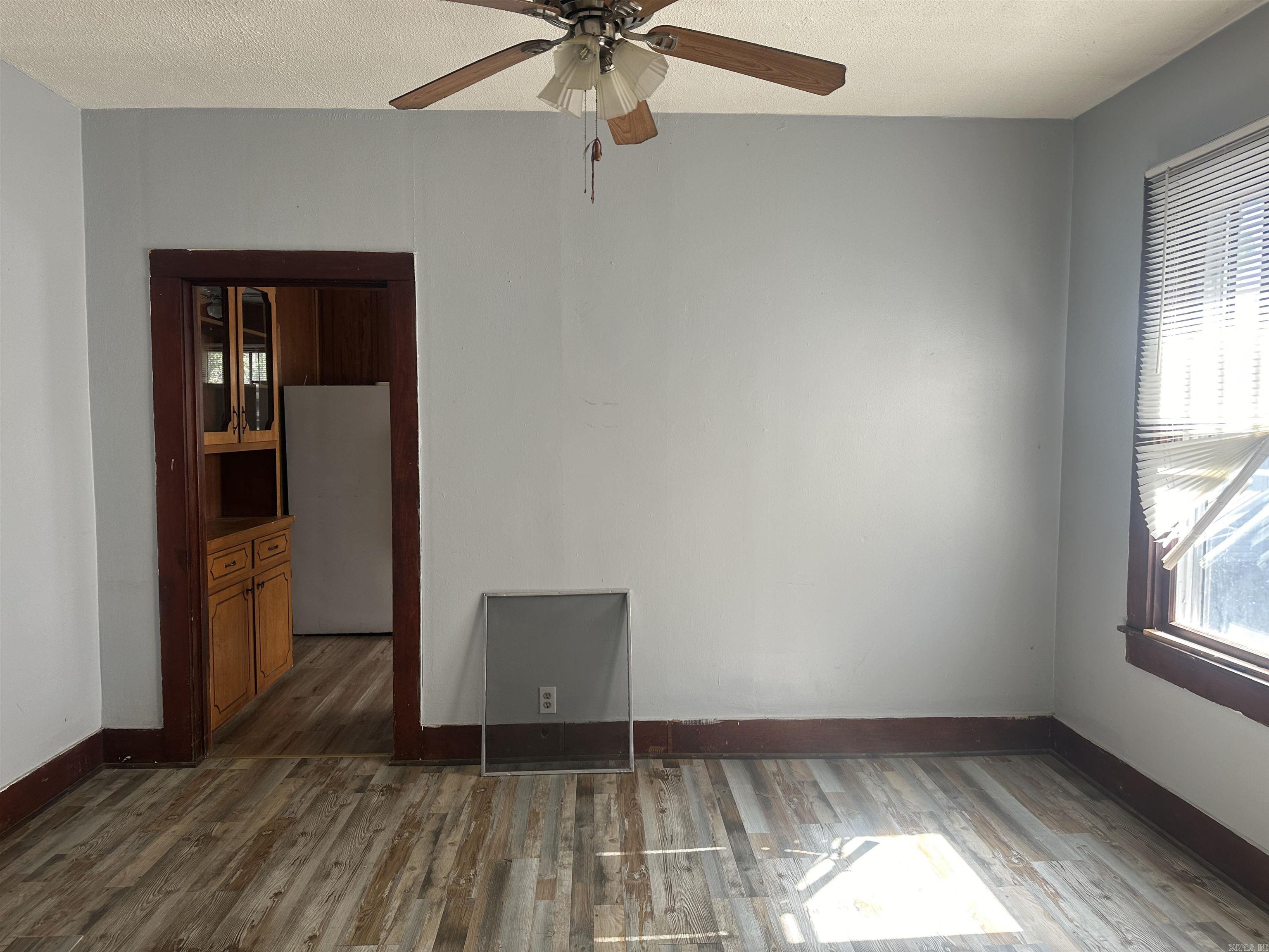 208 & 206 Moore  Ward, AR