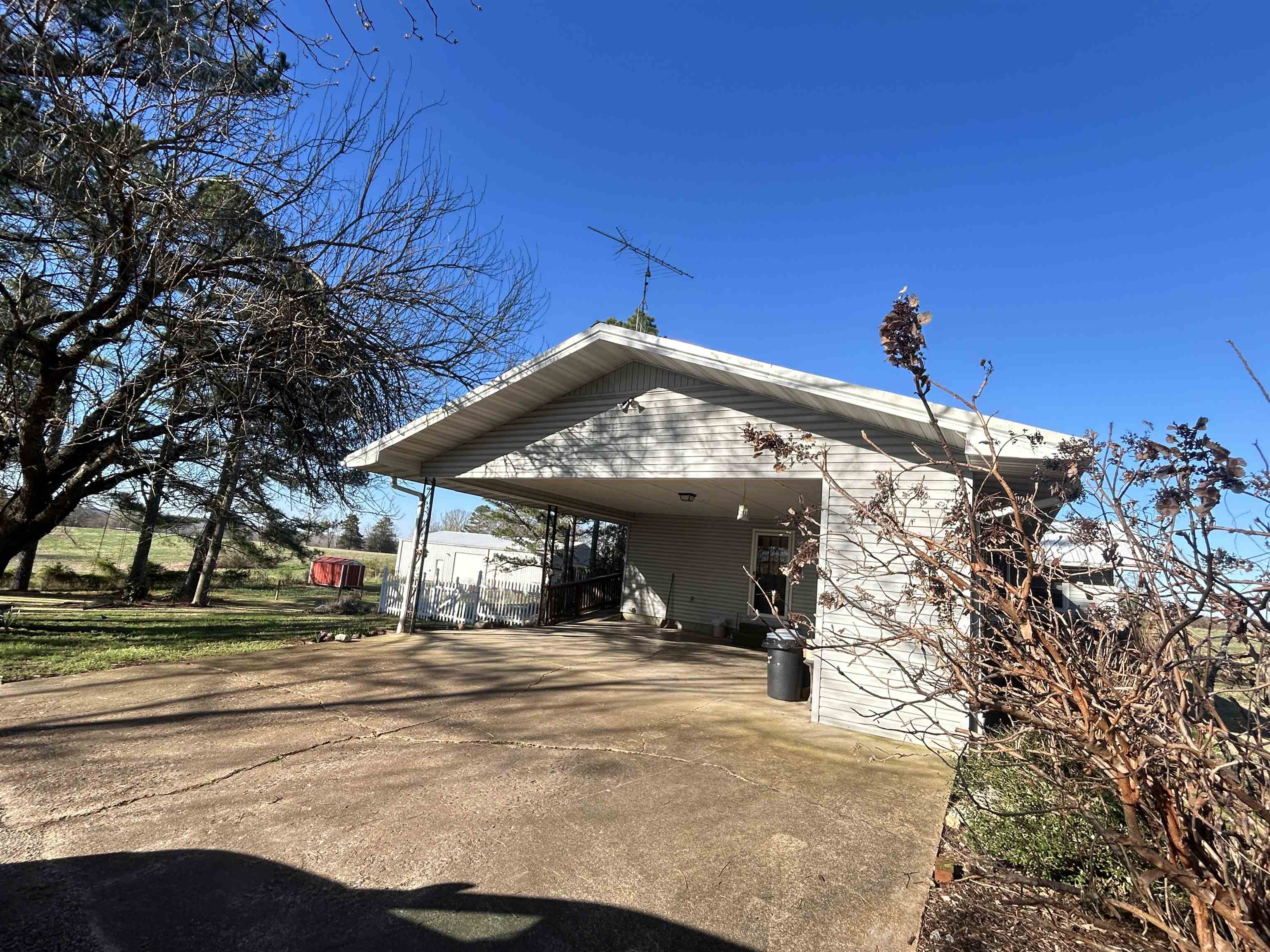 404 Evans  Ash Flat, AR