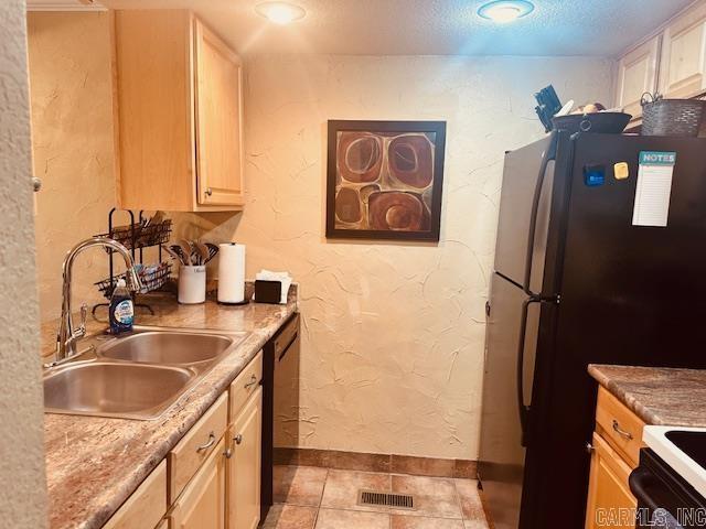 601 Dave Creek Pkwy Appt 81  Fairfield Bay, AR