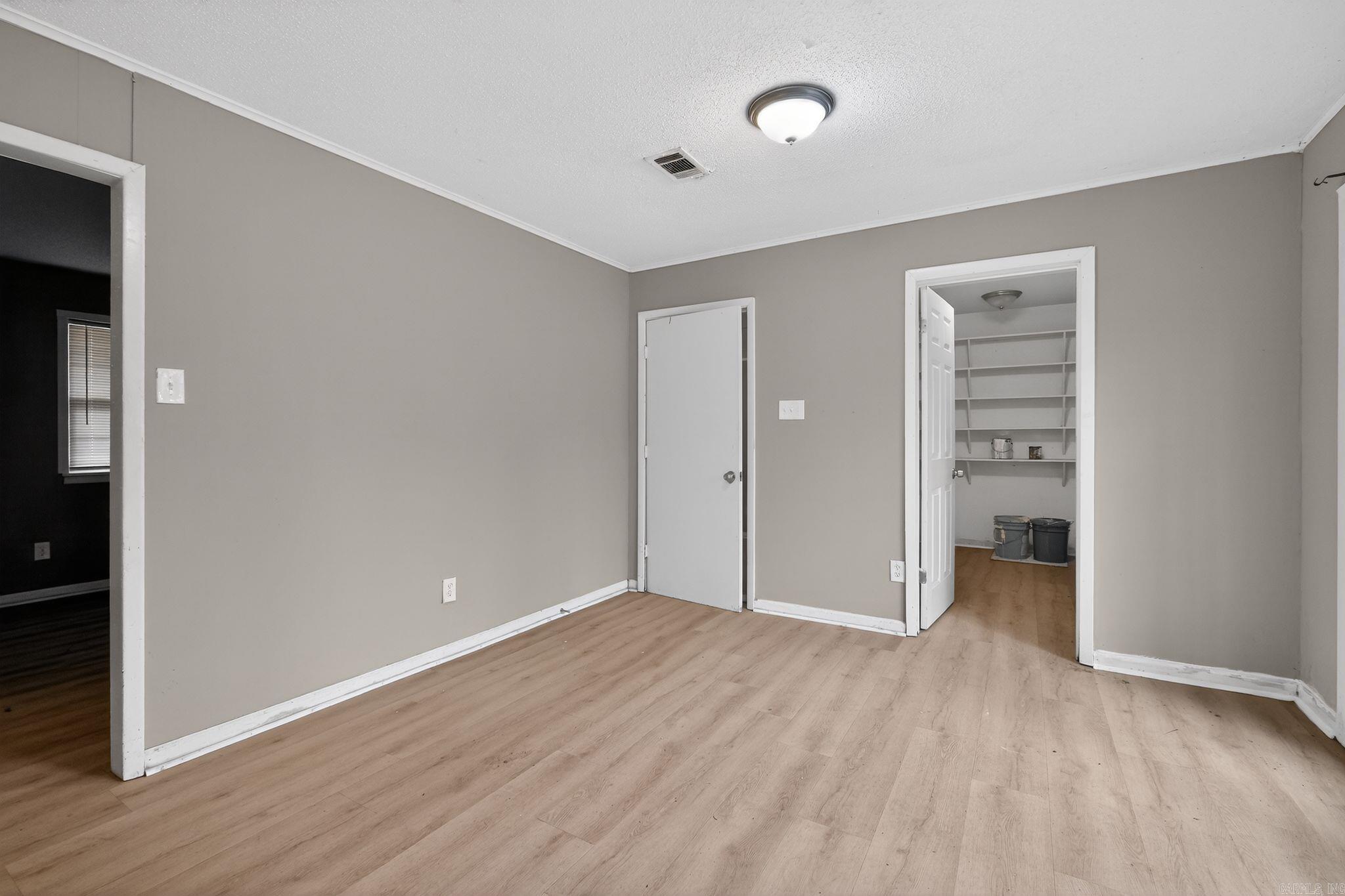 3521 Pinewood  Little Rock, AR