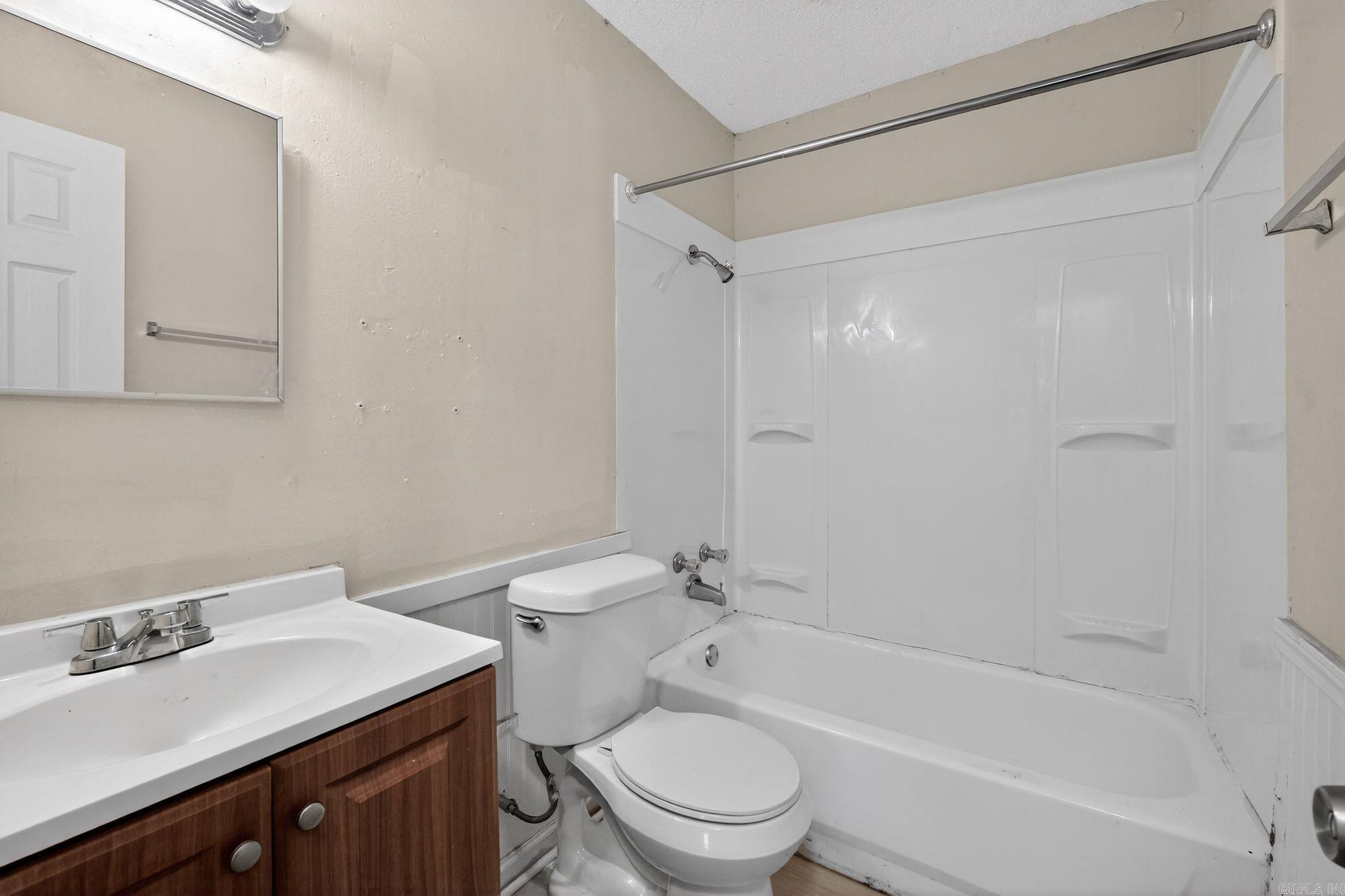 3521 Pinewood  Little Rock, AR