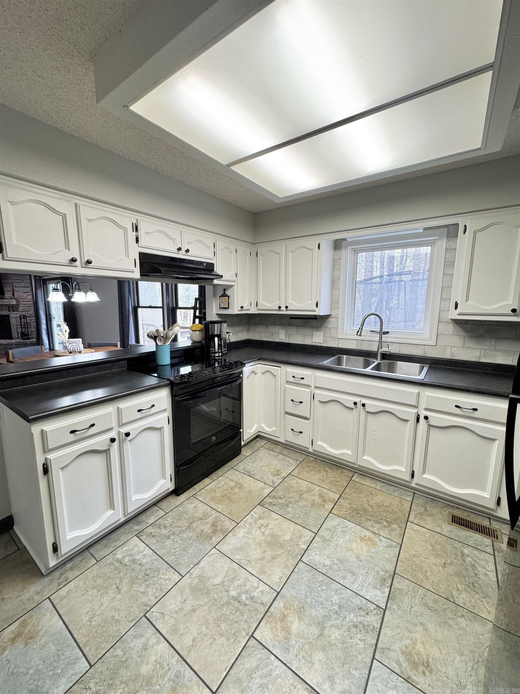 25 Alba Place Hot Springs Village, AR 71909