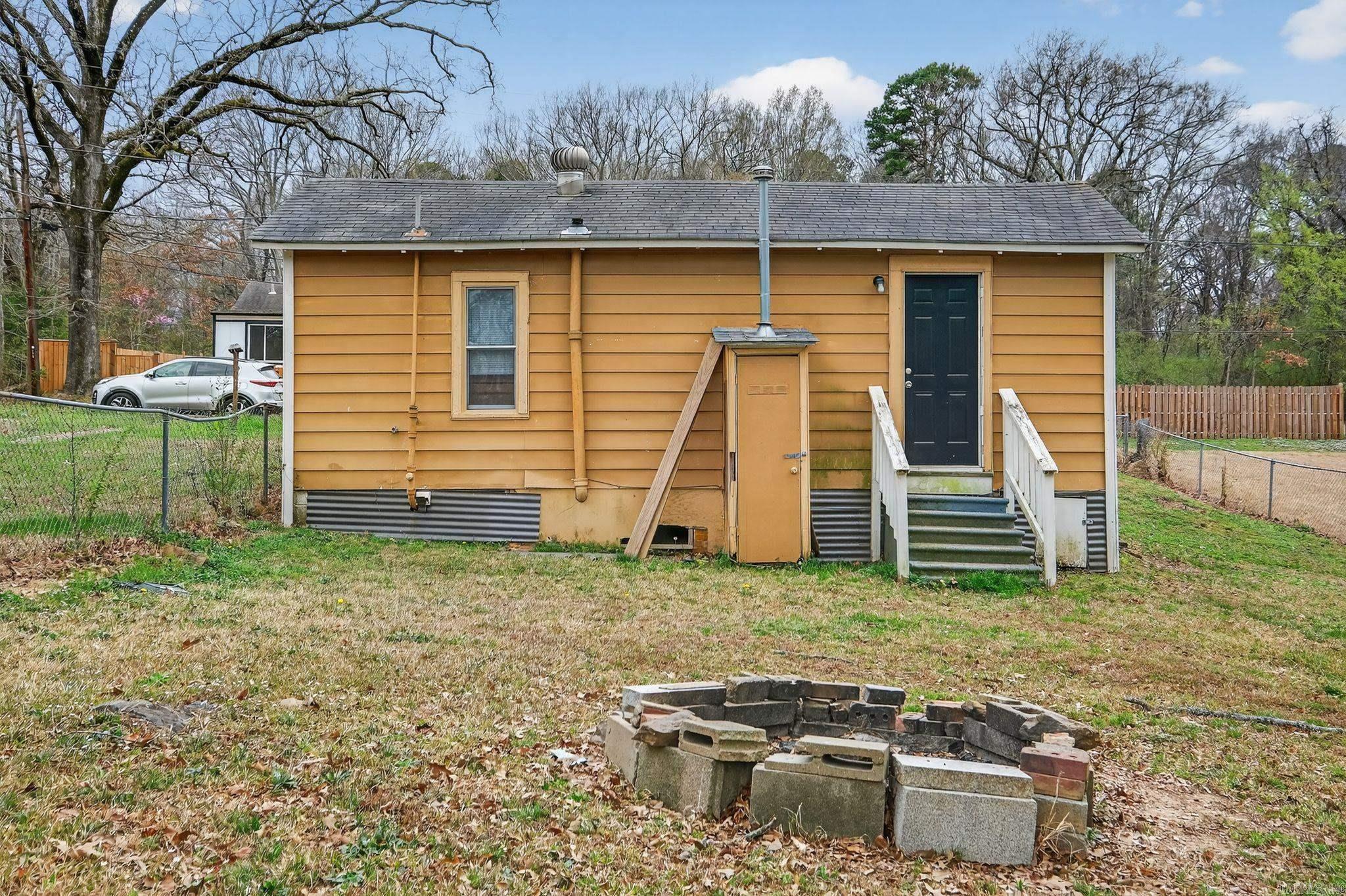 3921 Cobb  Little Rock, AR