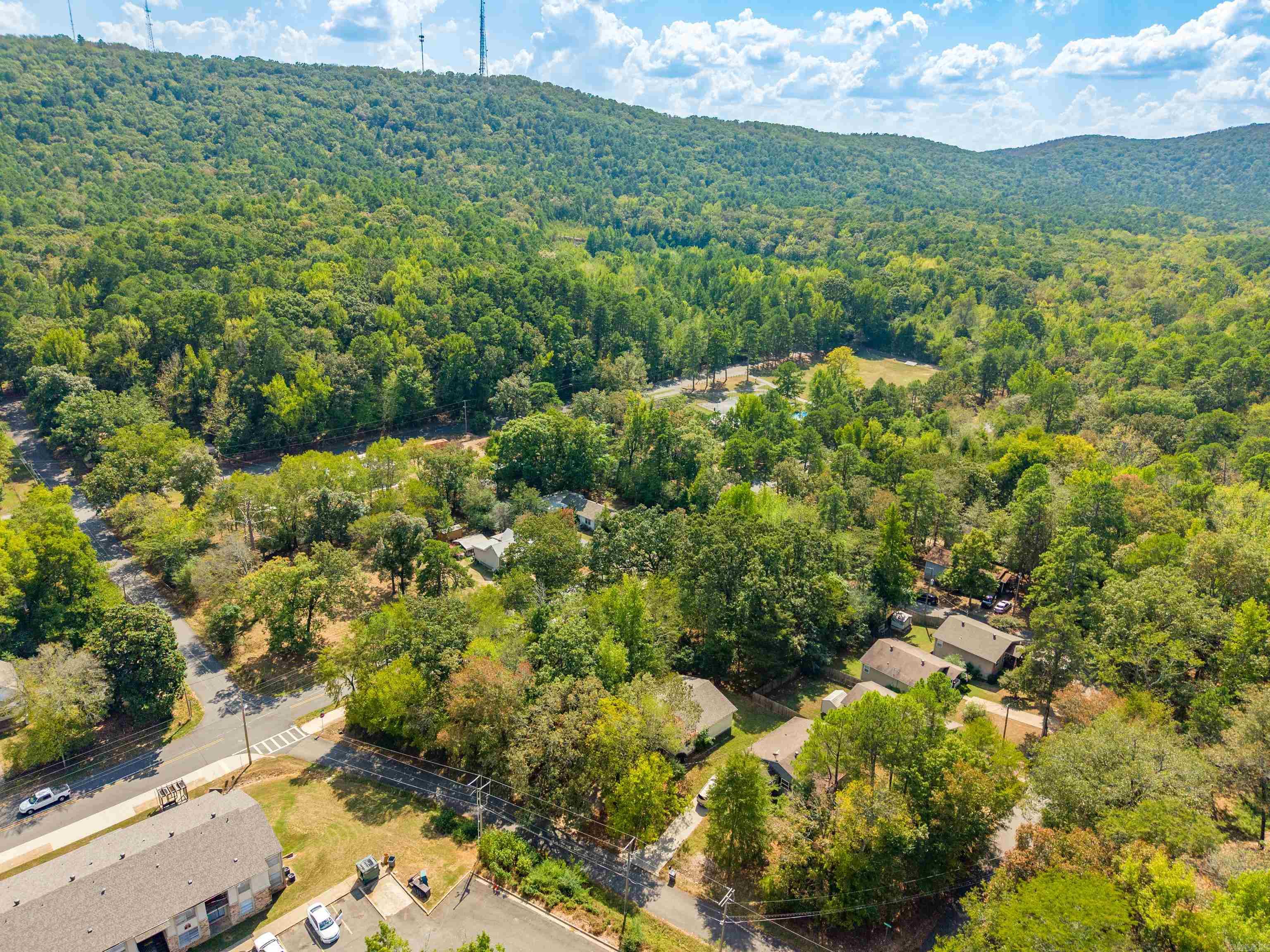 112 Newton  Hot Springs, AR