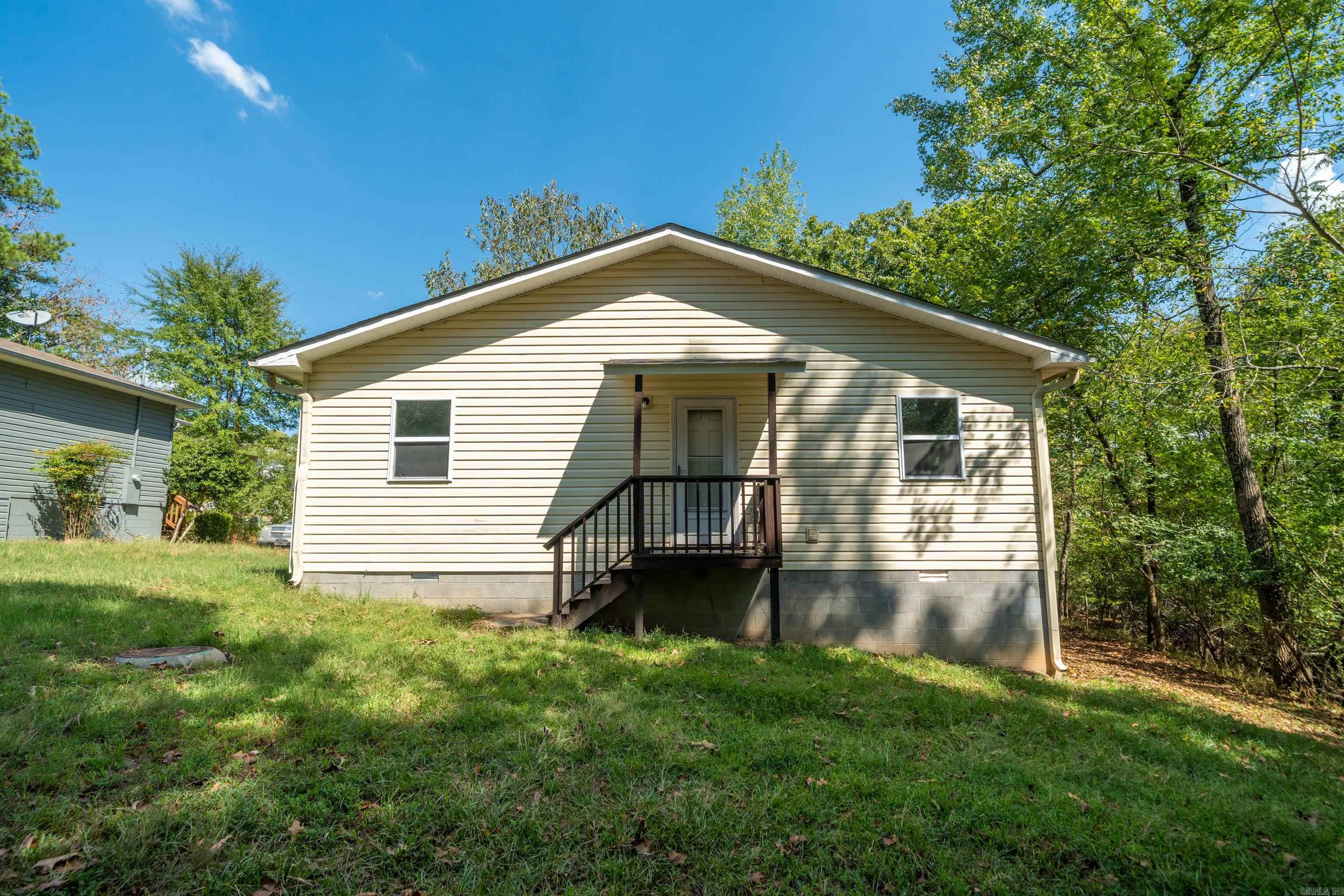 112 Newton  Hot Springs, AR