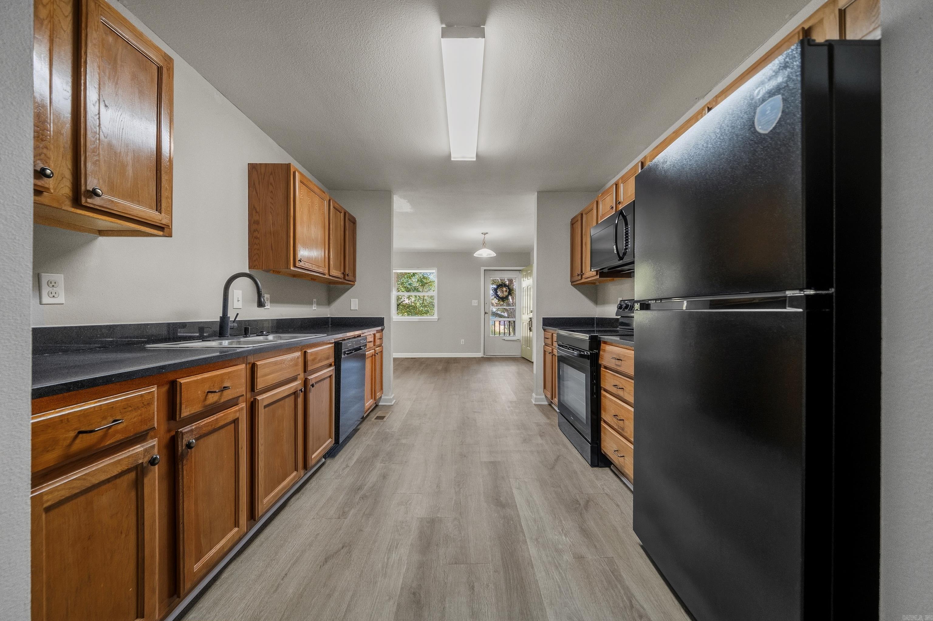 112 Newton  Hot Springs, AR