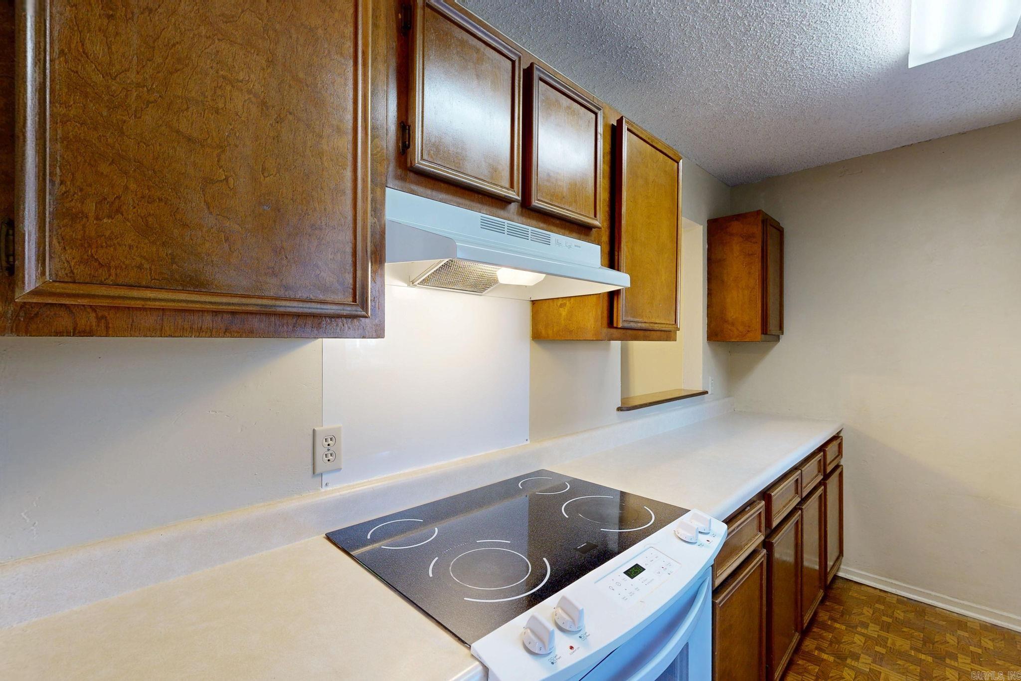 1100 Woodlawn Unit 15  Hot Springs, AR