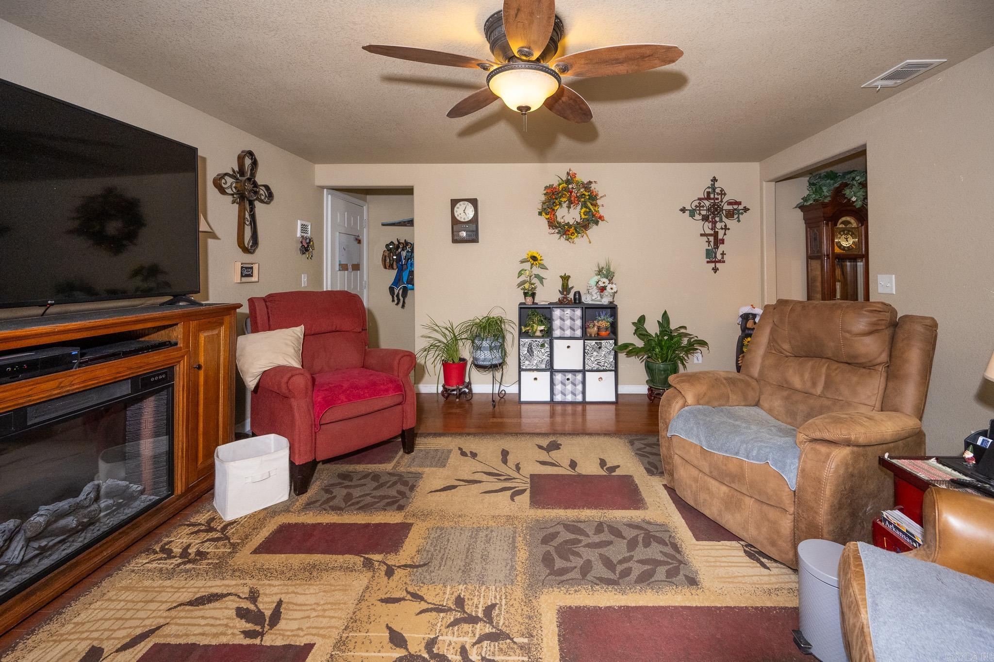 4166 8 West  Mena, AR