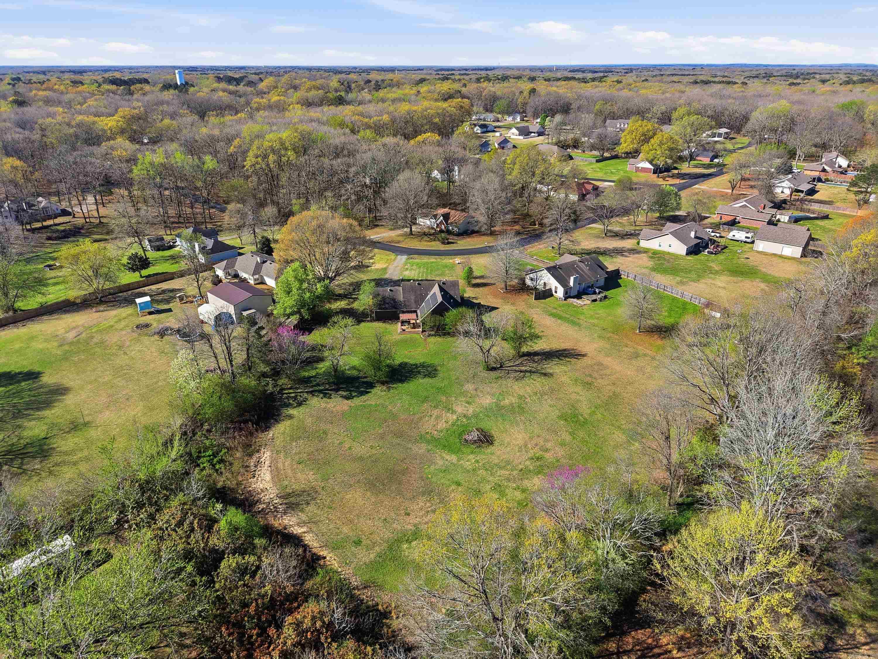 612 Dogwood Meadows  Austin, AR