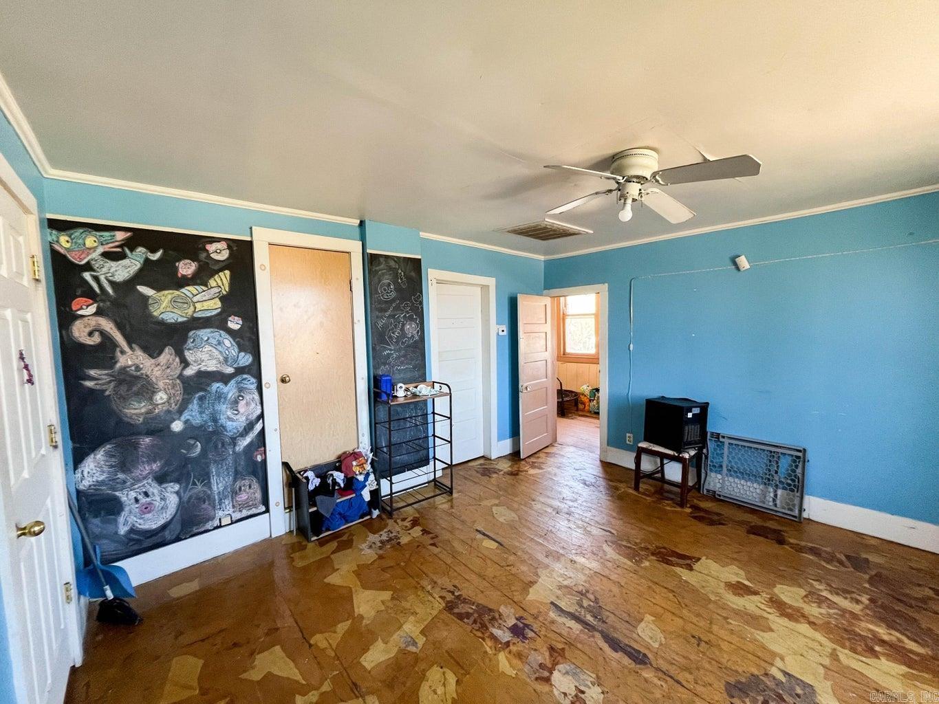 903 Vine  Thayer, MO