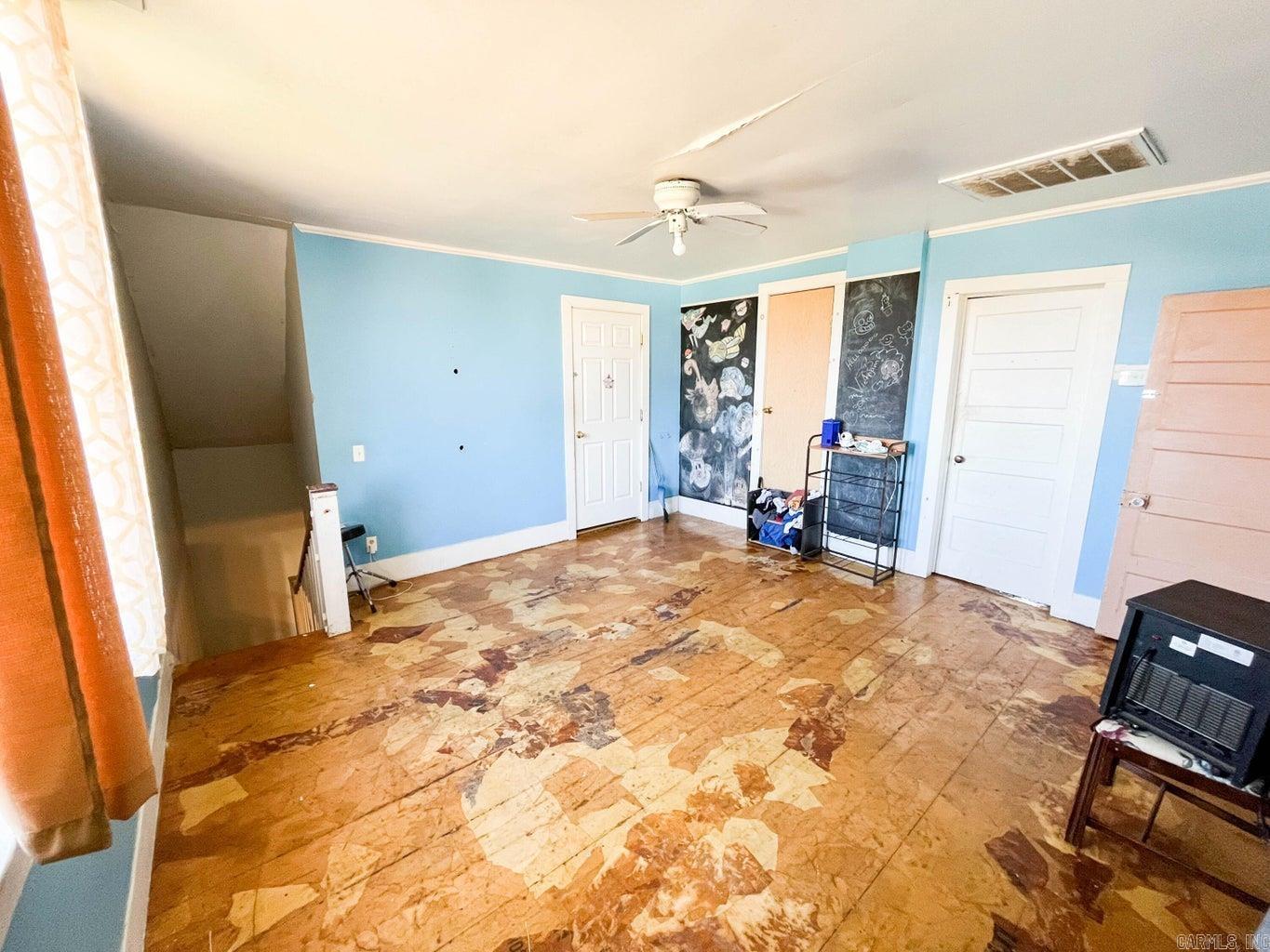 903 Vine  Thayer, MO