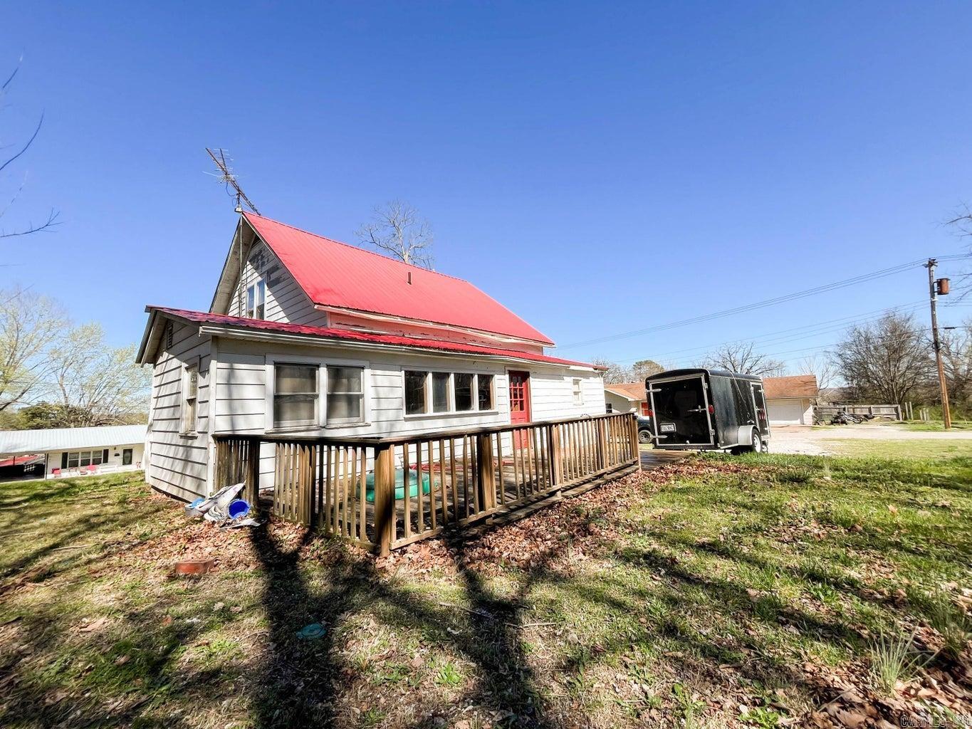 903 Vine  Thayer, MO