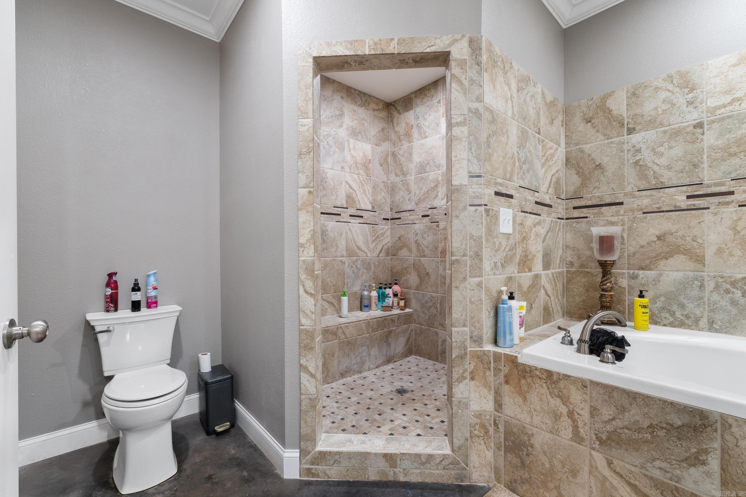 6 County Road 343  Mountain Home, AR