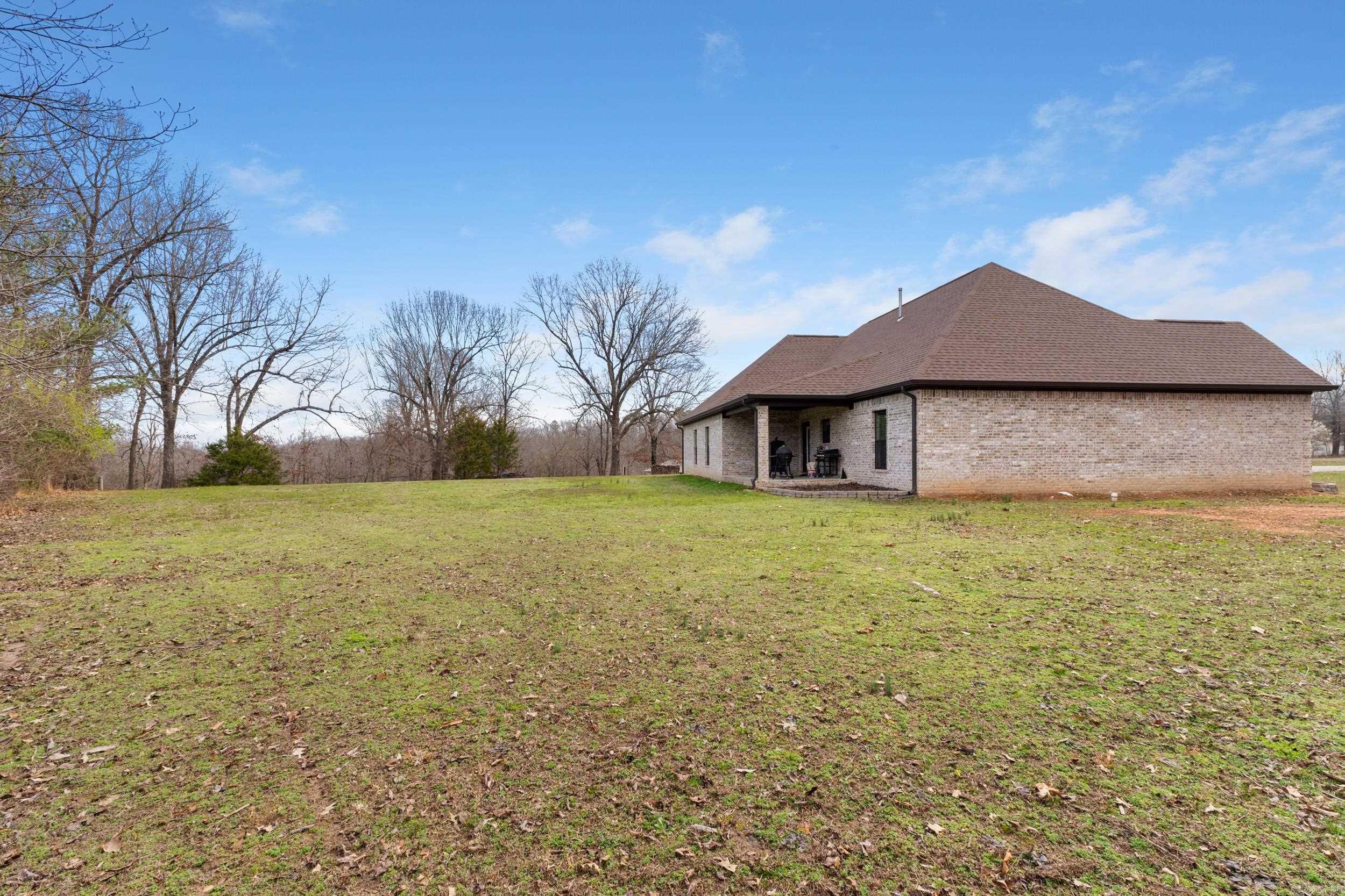6 County Road 343  Mountain Home, AR