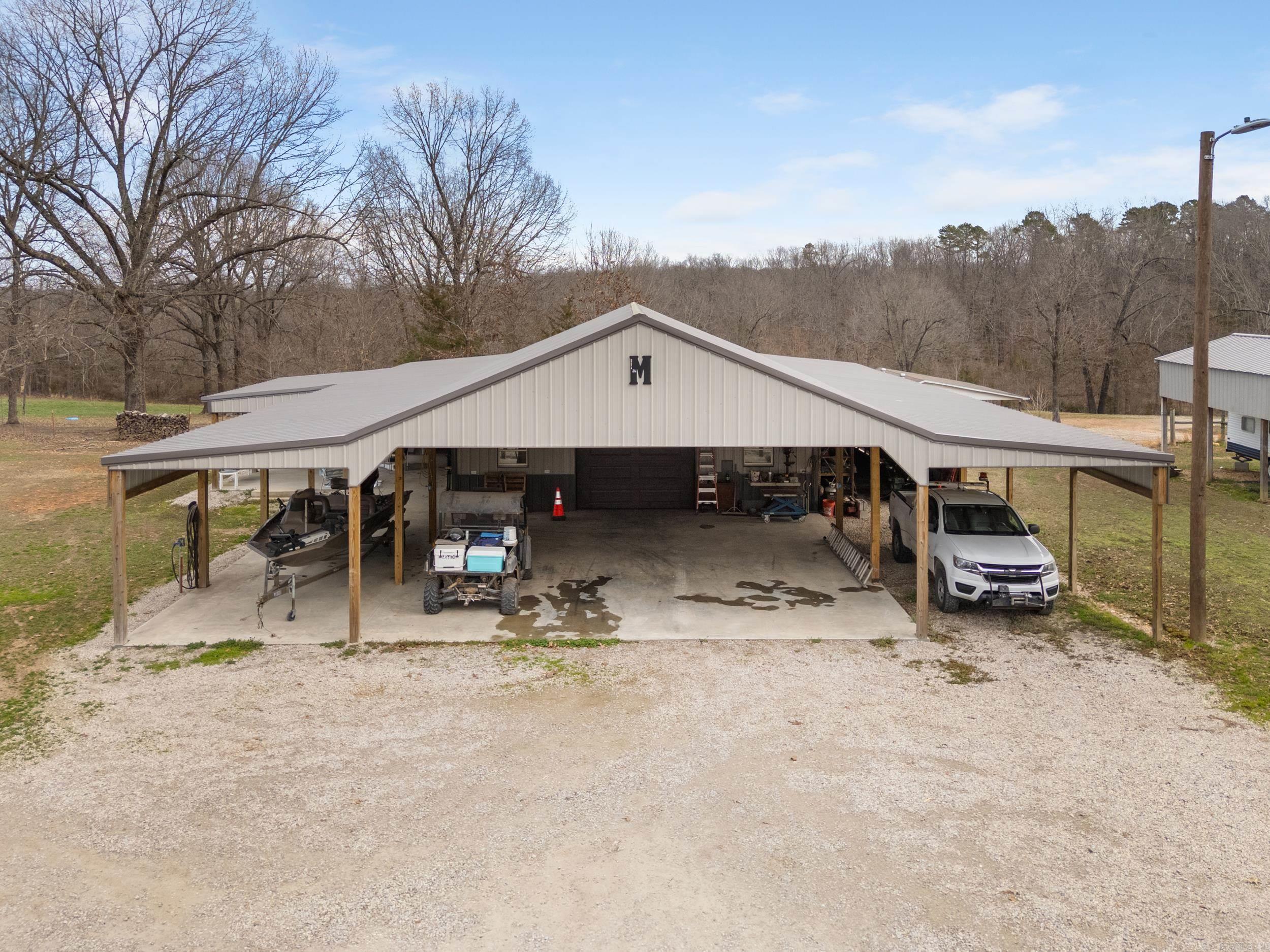 6 County Road 343  Mountain Home, AR