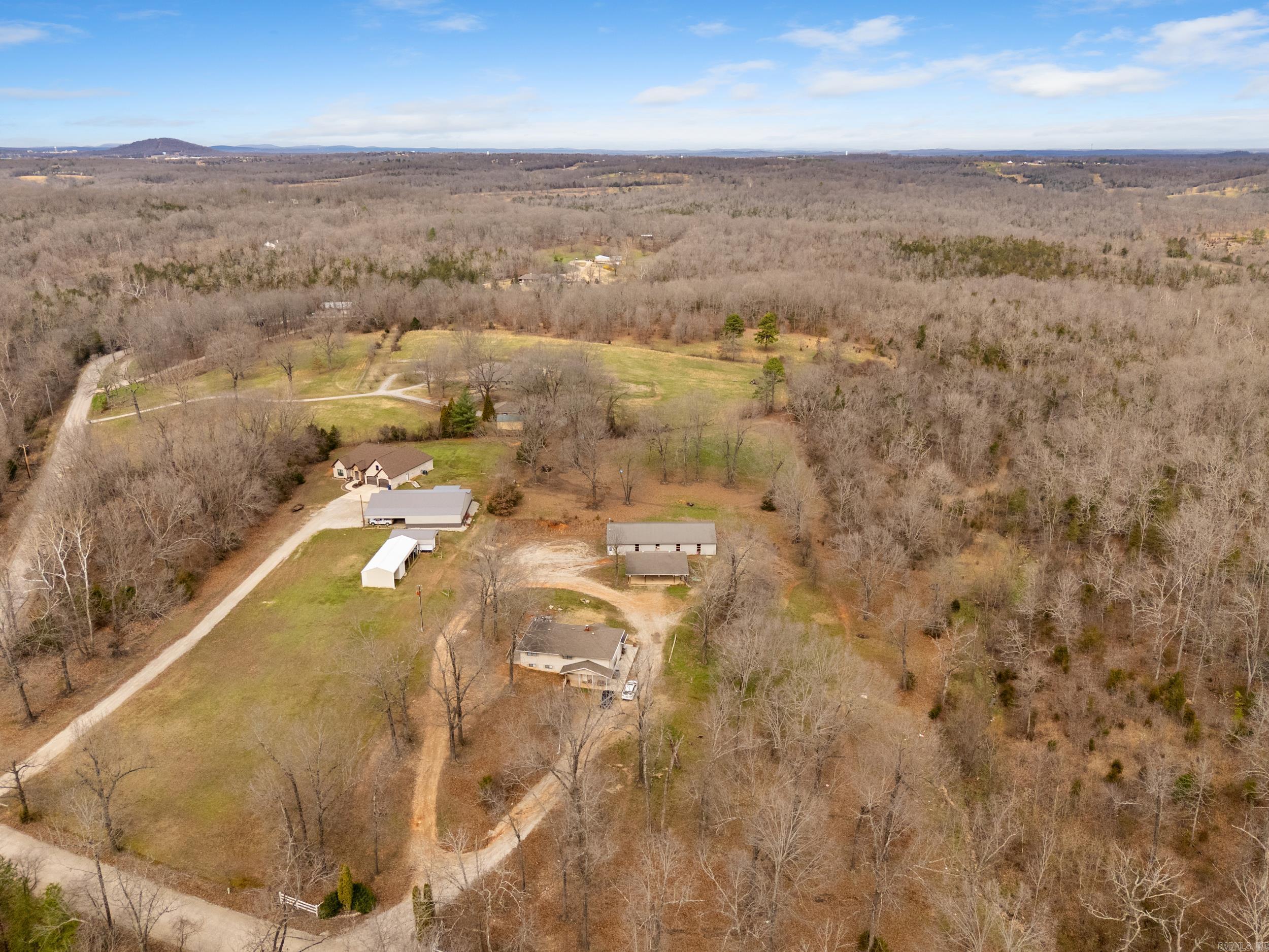 6 County Road 343  Mountain Home, AR