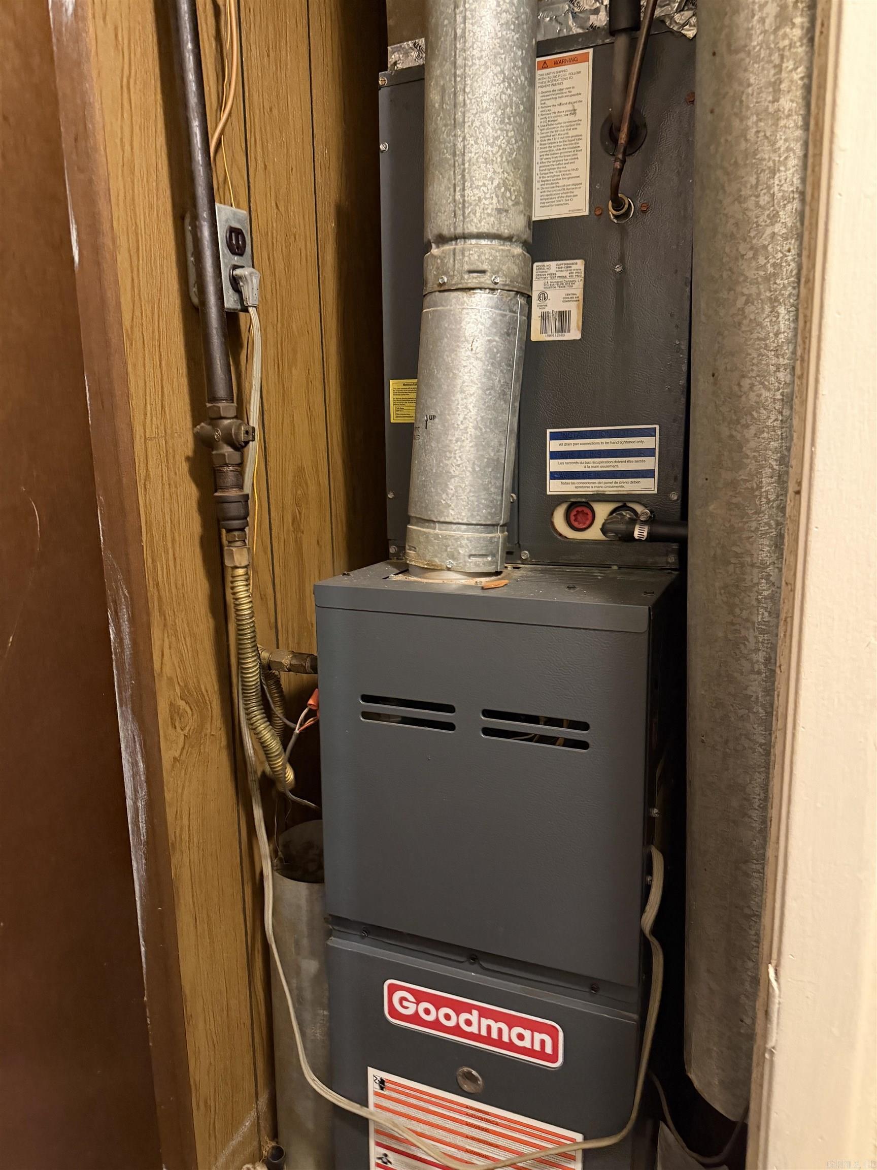 104 McKinney  Clarksville City, AR