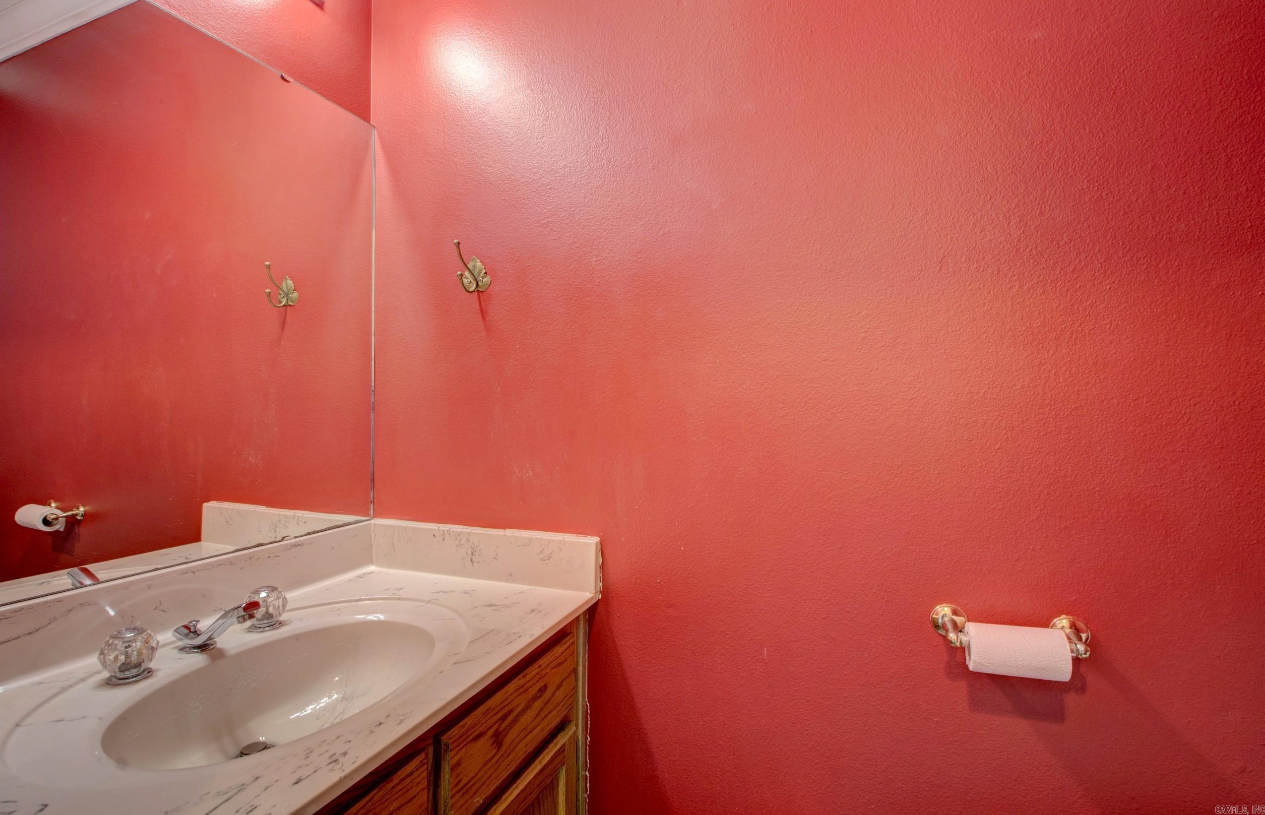 1316 River Oaks  Benton, AR