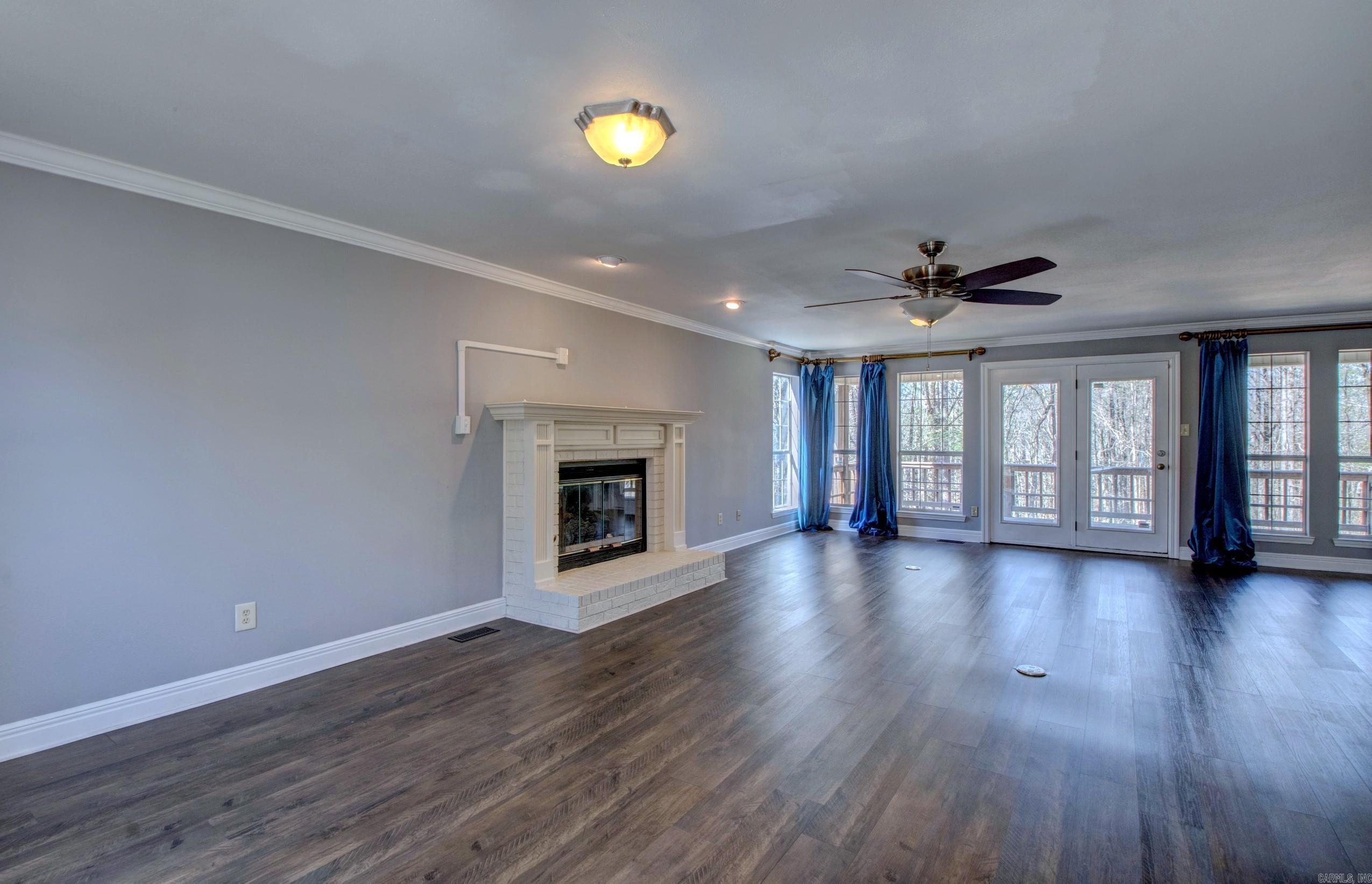 1316 River Oaks  Benton, AR