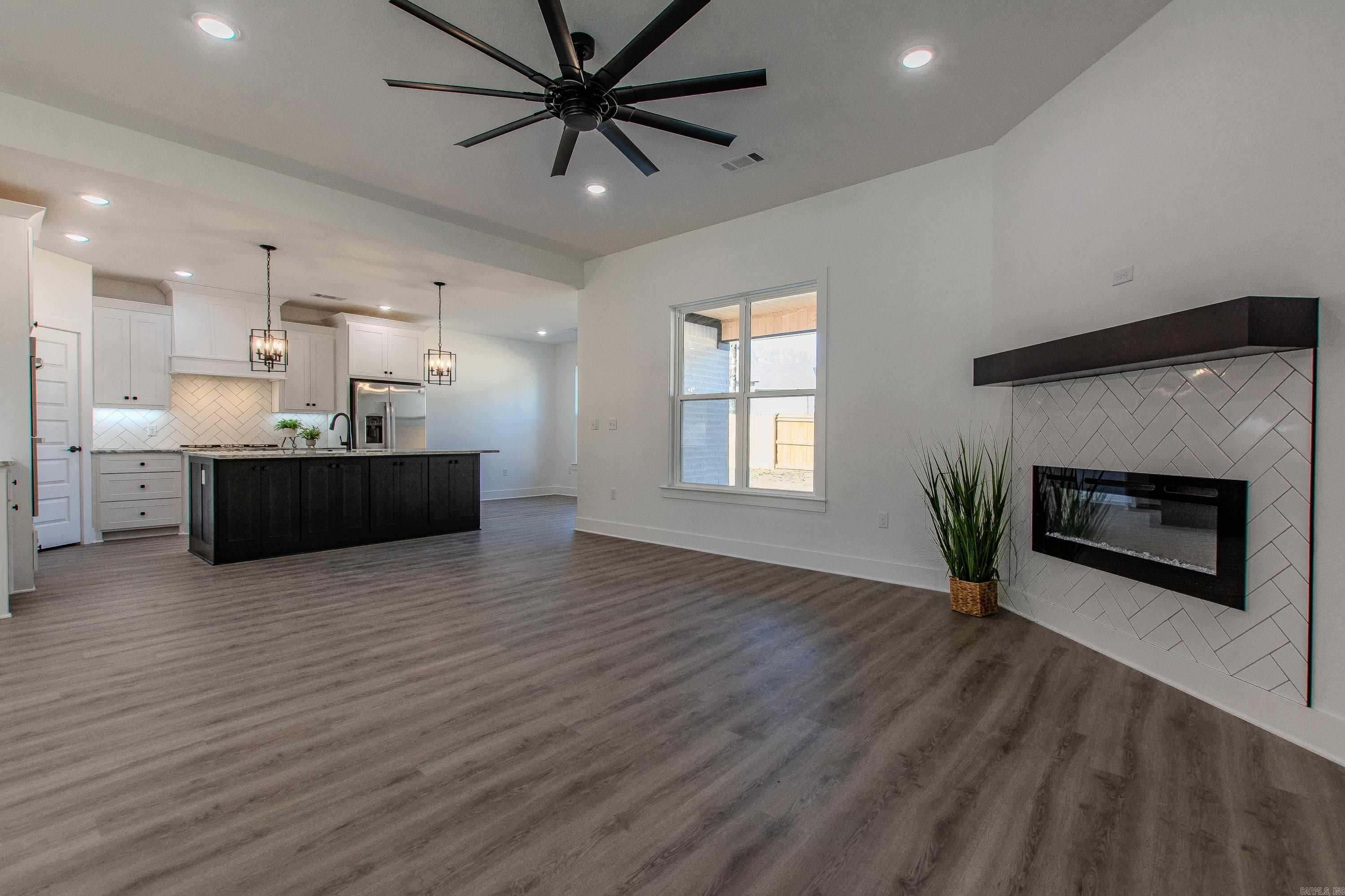 2243 E Maryland Ave  Sherwood, AR