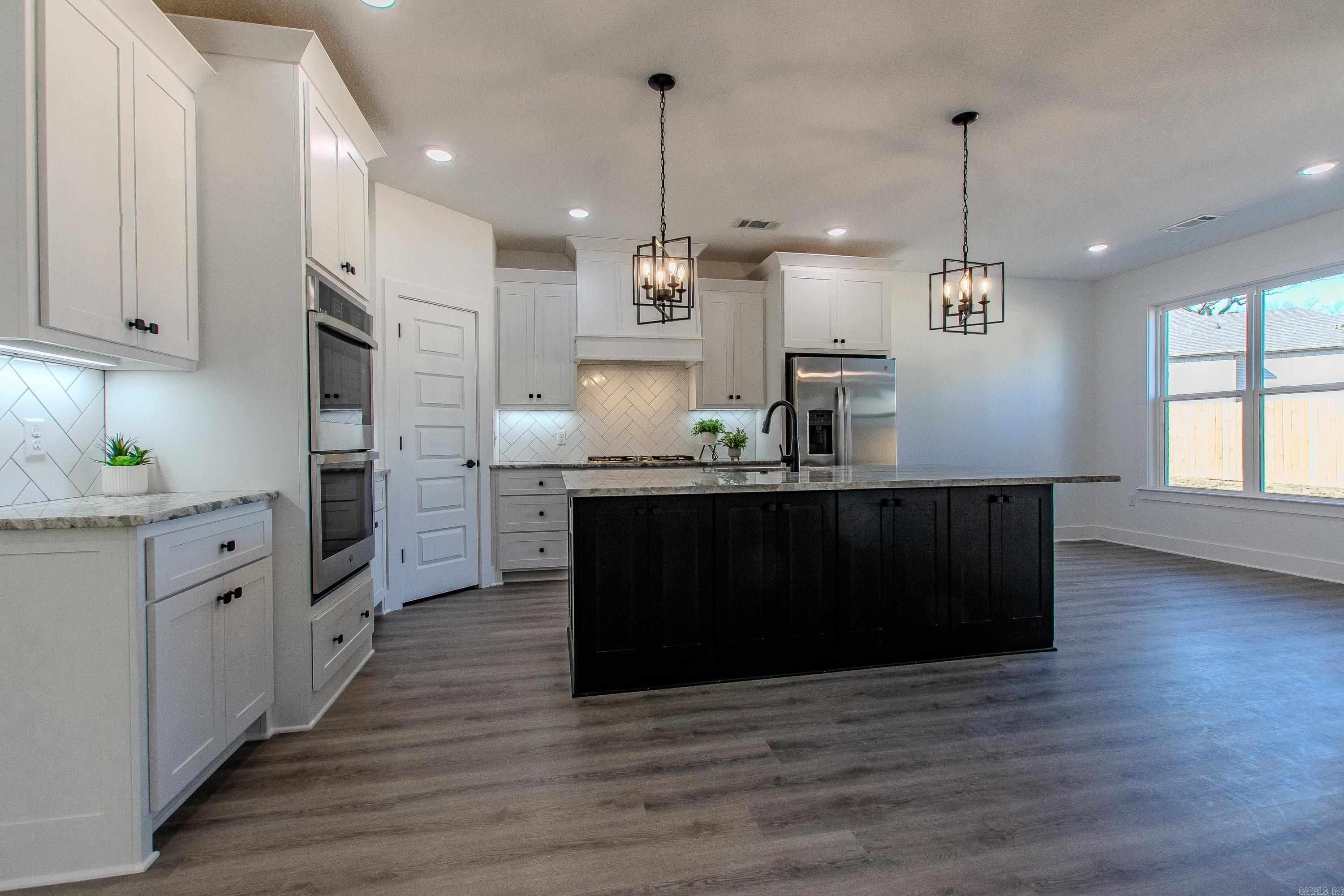 2243 E Maryland Ave  Sherwood, AR