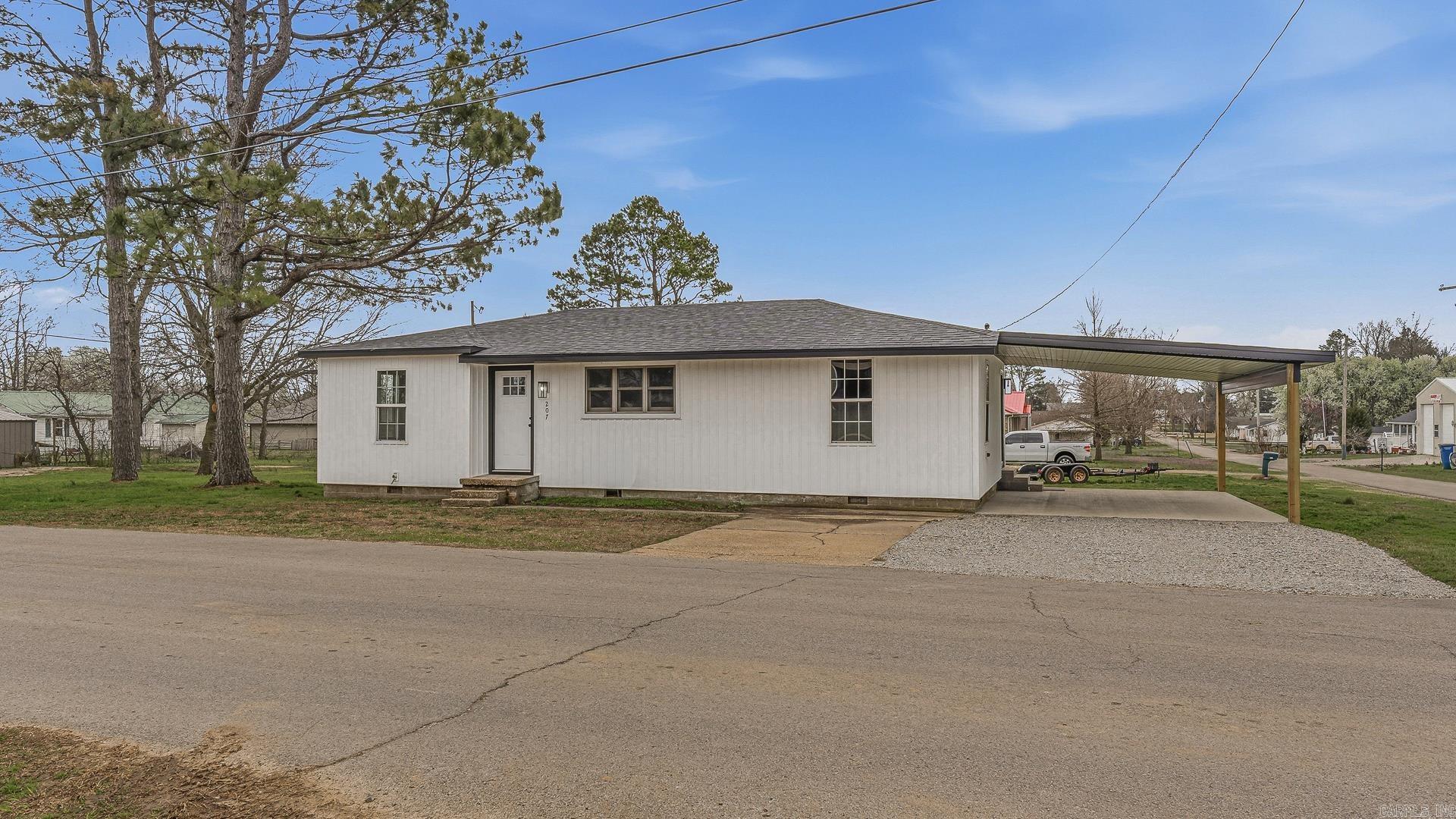 207 W Franklin St.  Marmaduke, AR