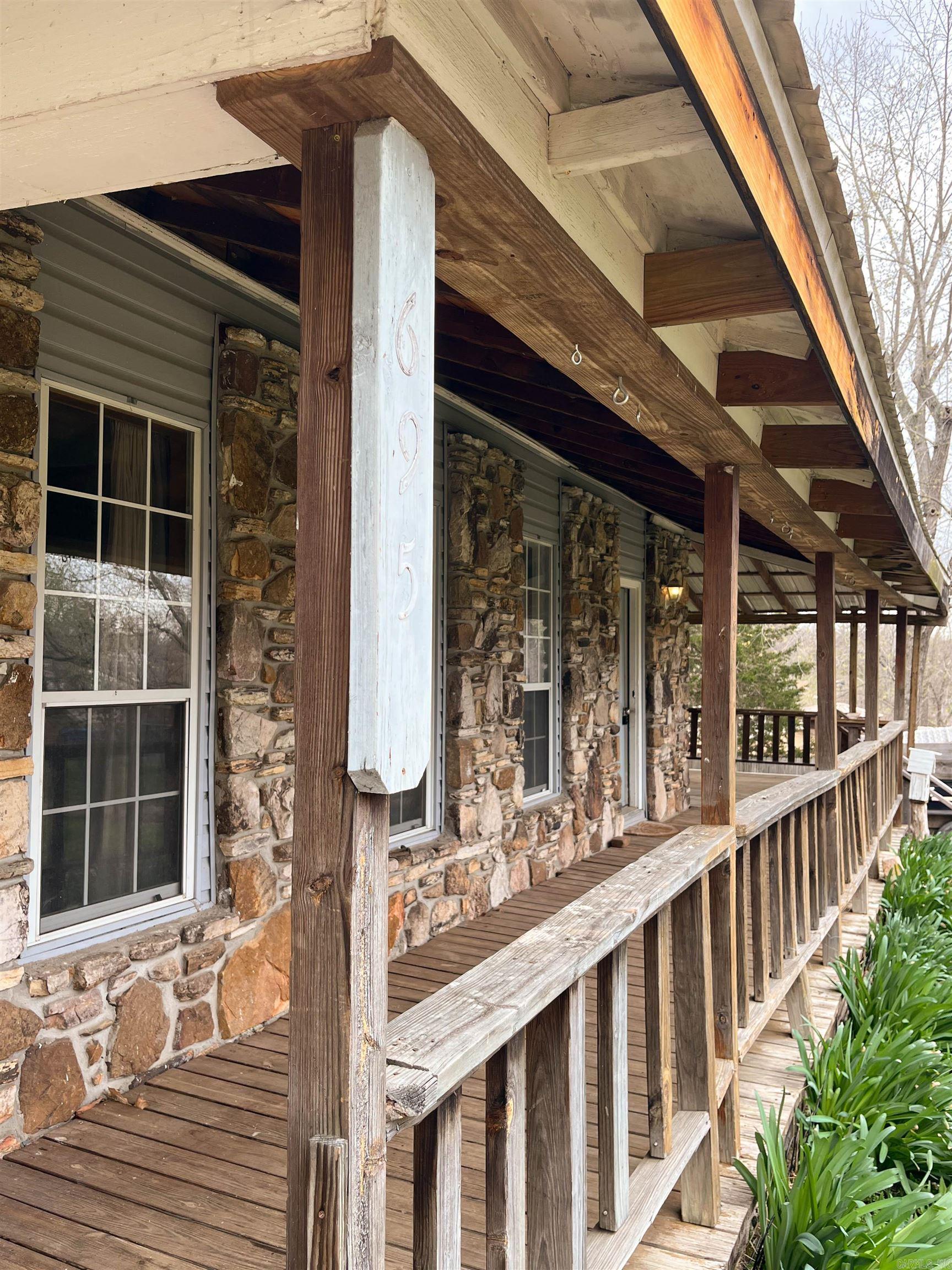 695 Summit  Mammoth Spring, AR