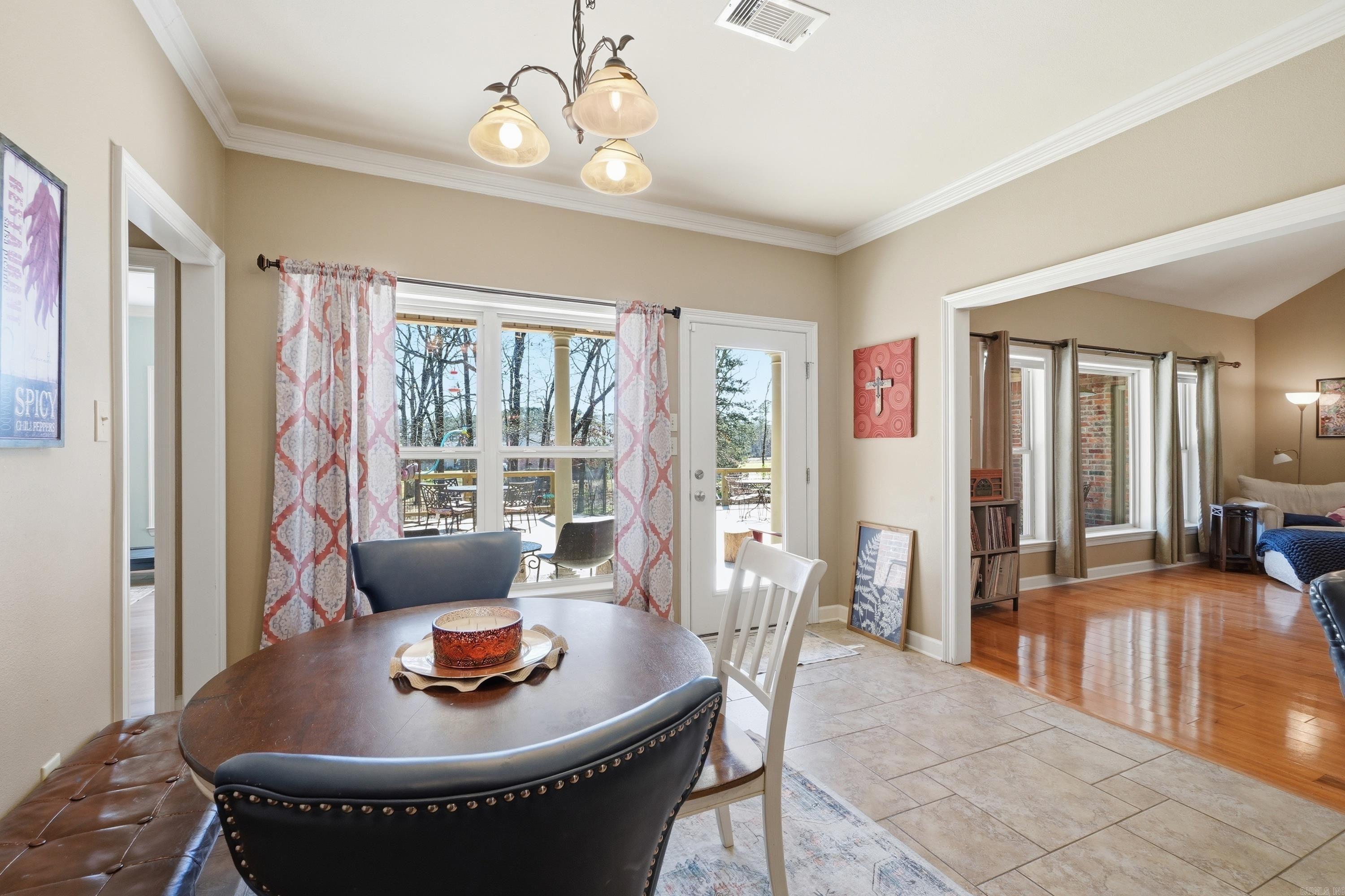 2835 Glohaven  Conway, AR